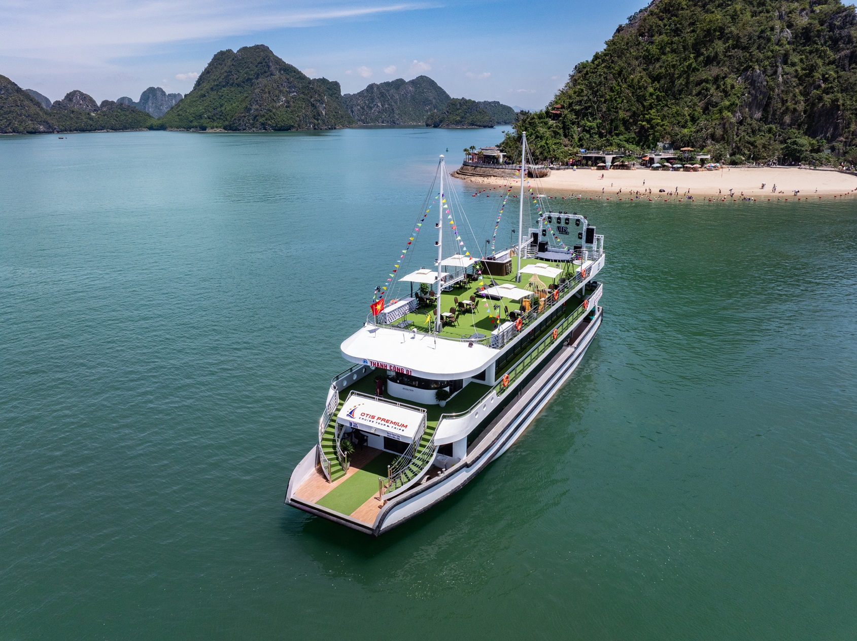 Otis Day Cruise：下龍灣 (Ha Long Bay) 驚訝洞 & 英雄島一日遊