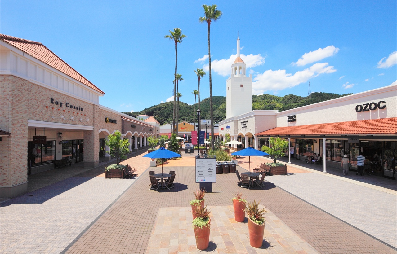 鳥棲Premium奧特萊斯是九州規模最大、品牌最齊全的人氣奧特萊斯之一。