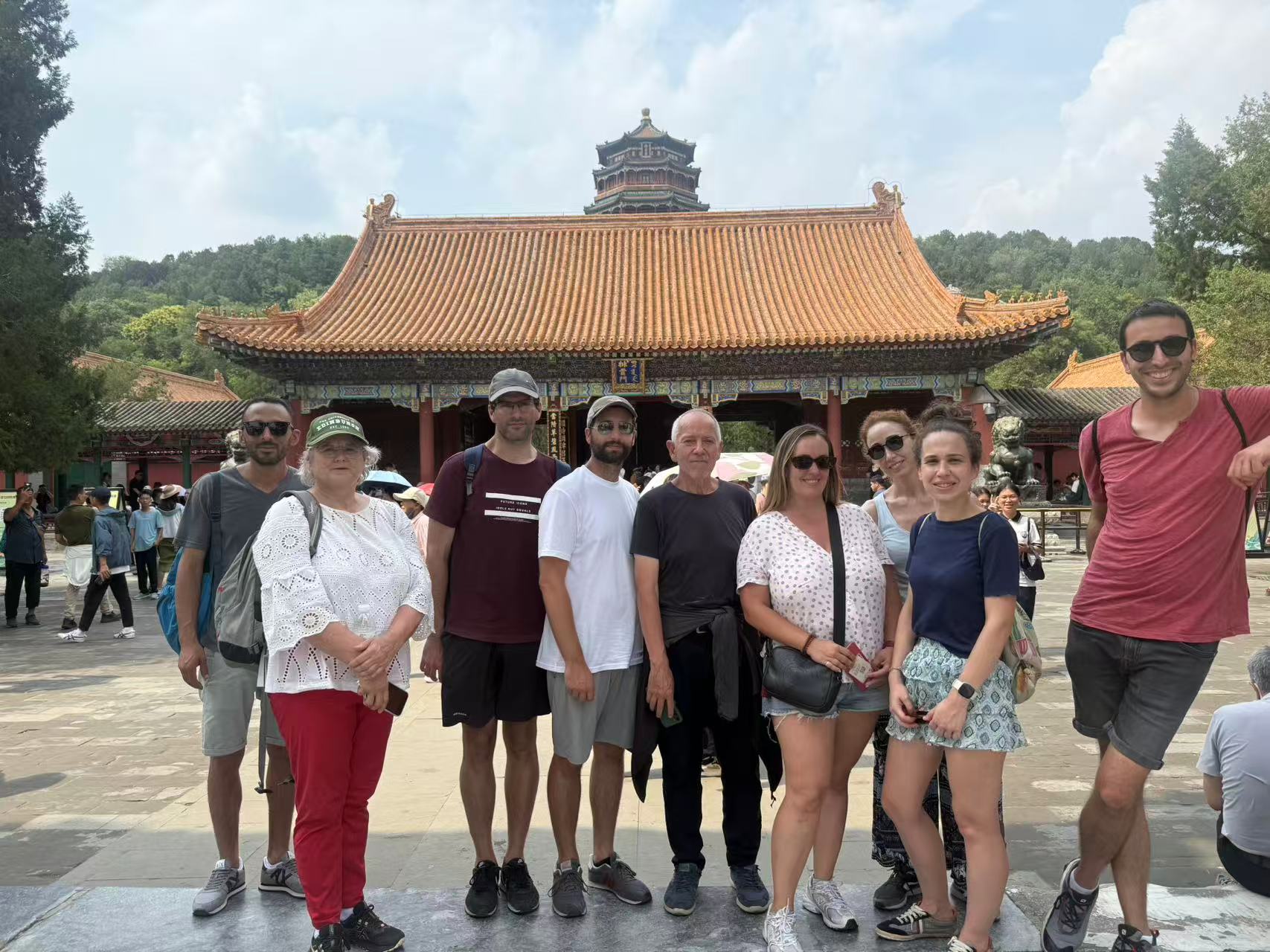 北京有豐富的歷史遺蹟和自然景觀，值得每一位遊客細細品味