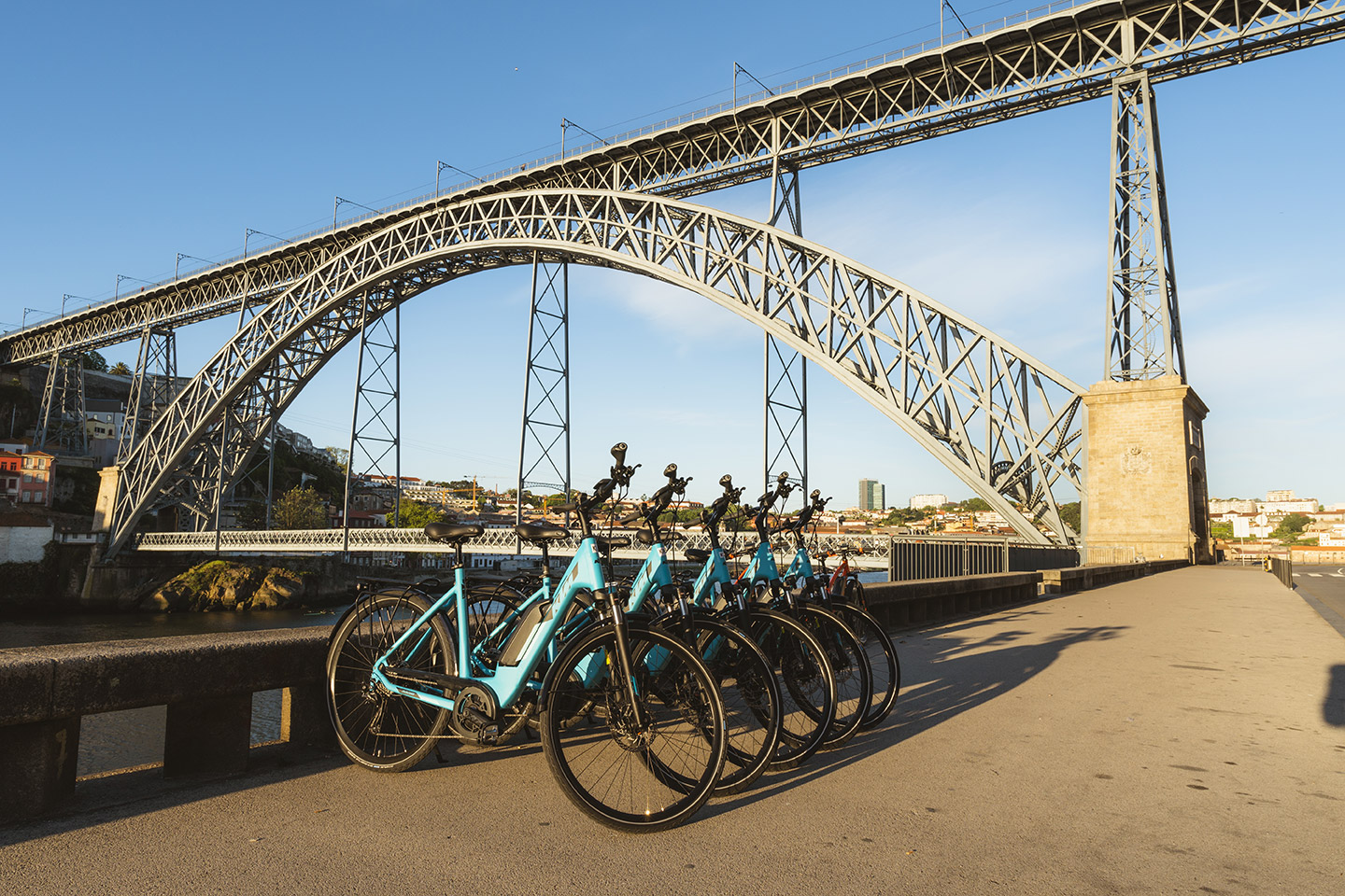 ポルト名所 半日電動自転車ツアー