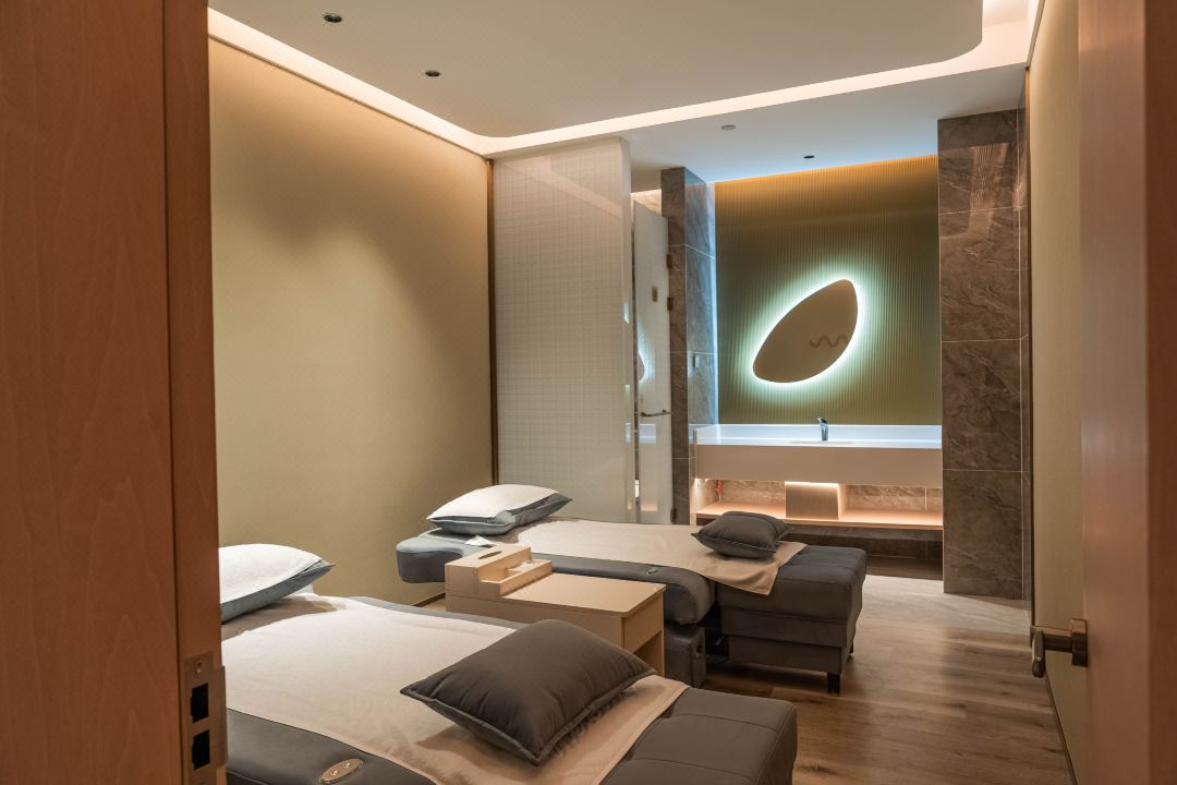 [Near Sunac Scenic Area] Guangdong Meihua Aviation Theme Hotel Accommodation Package