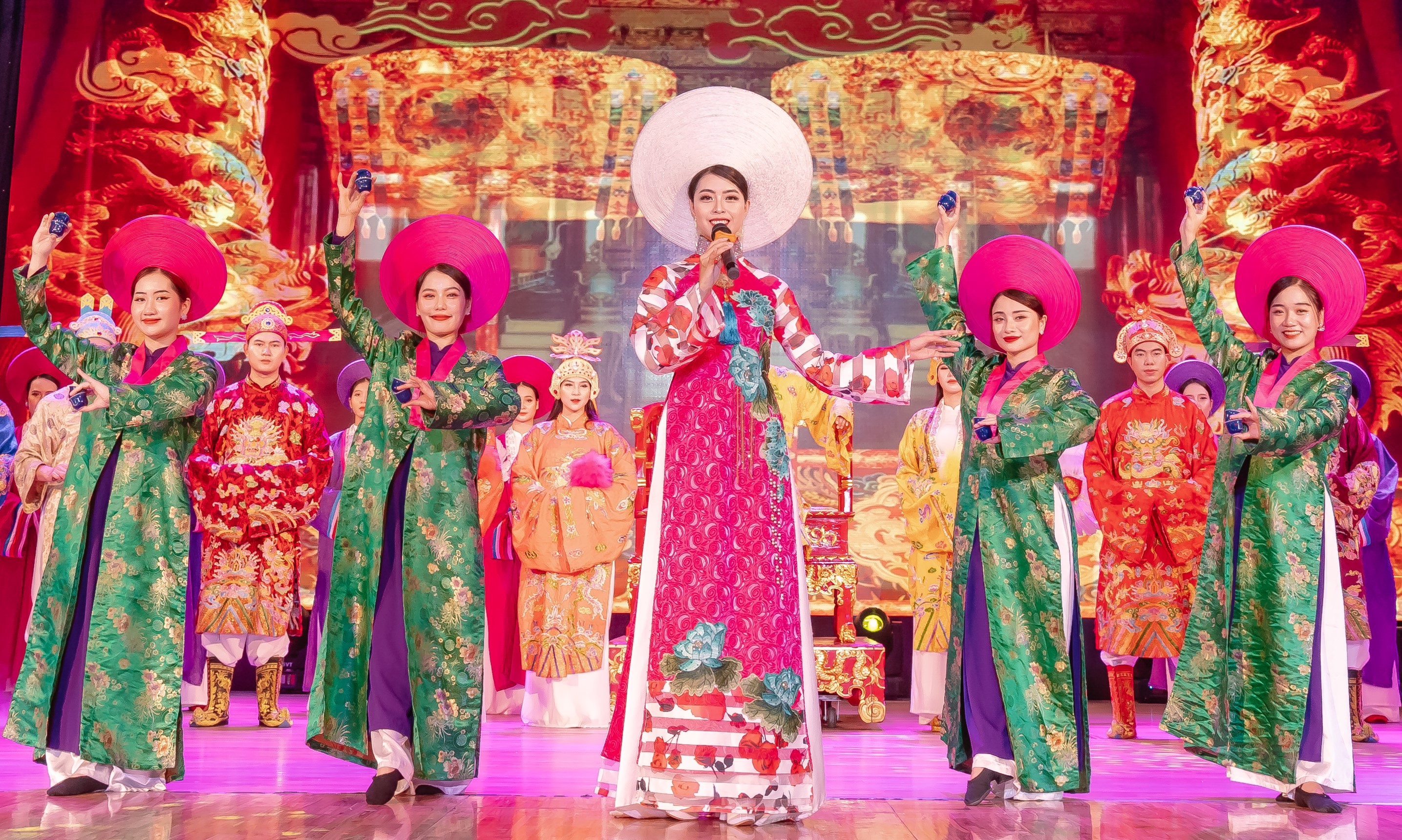 峴港奧黛秀門票