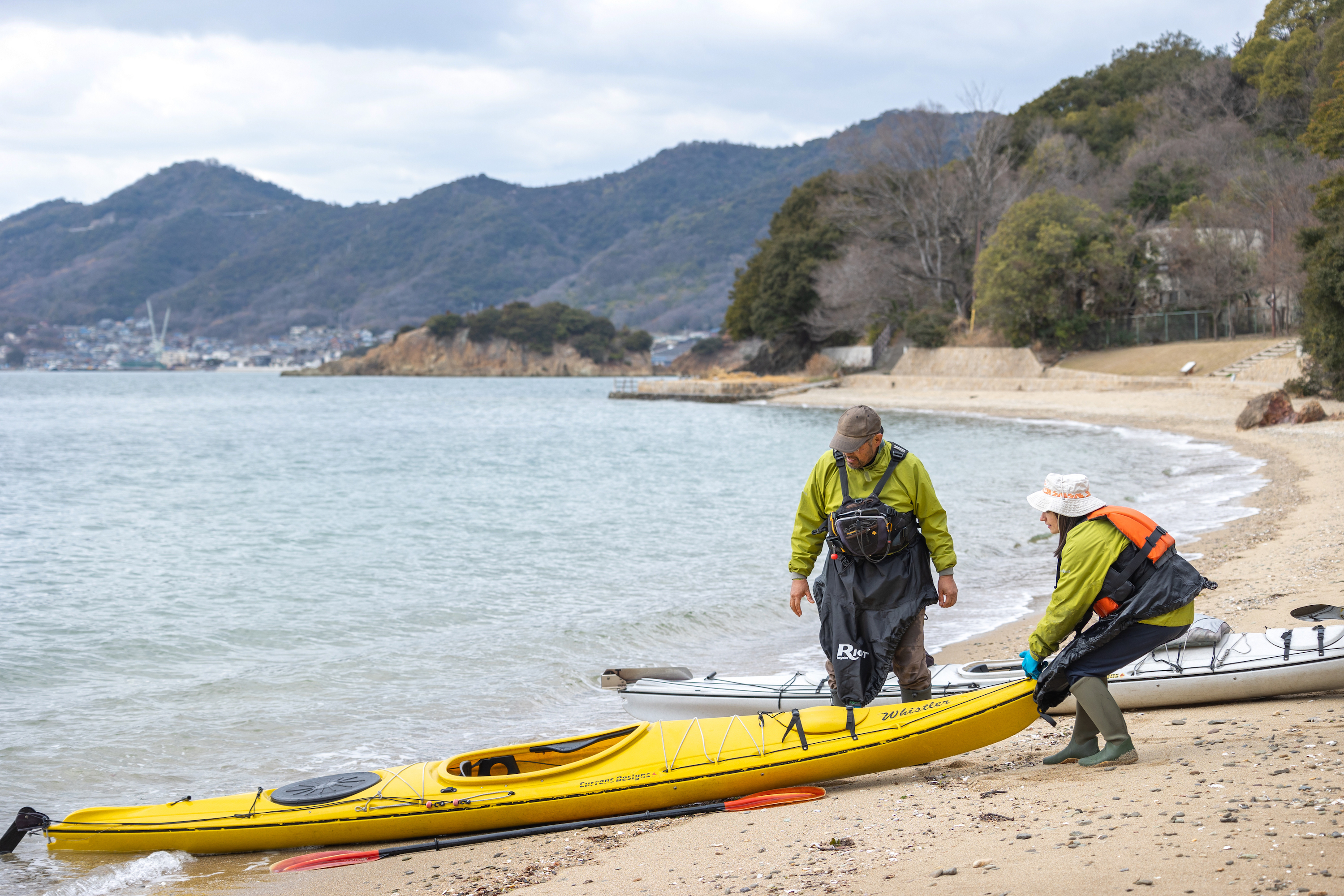 吉卜力與好萊塢電影場景的海洋獨木舟之旅 (半日)