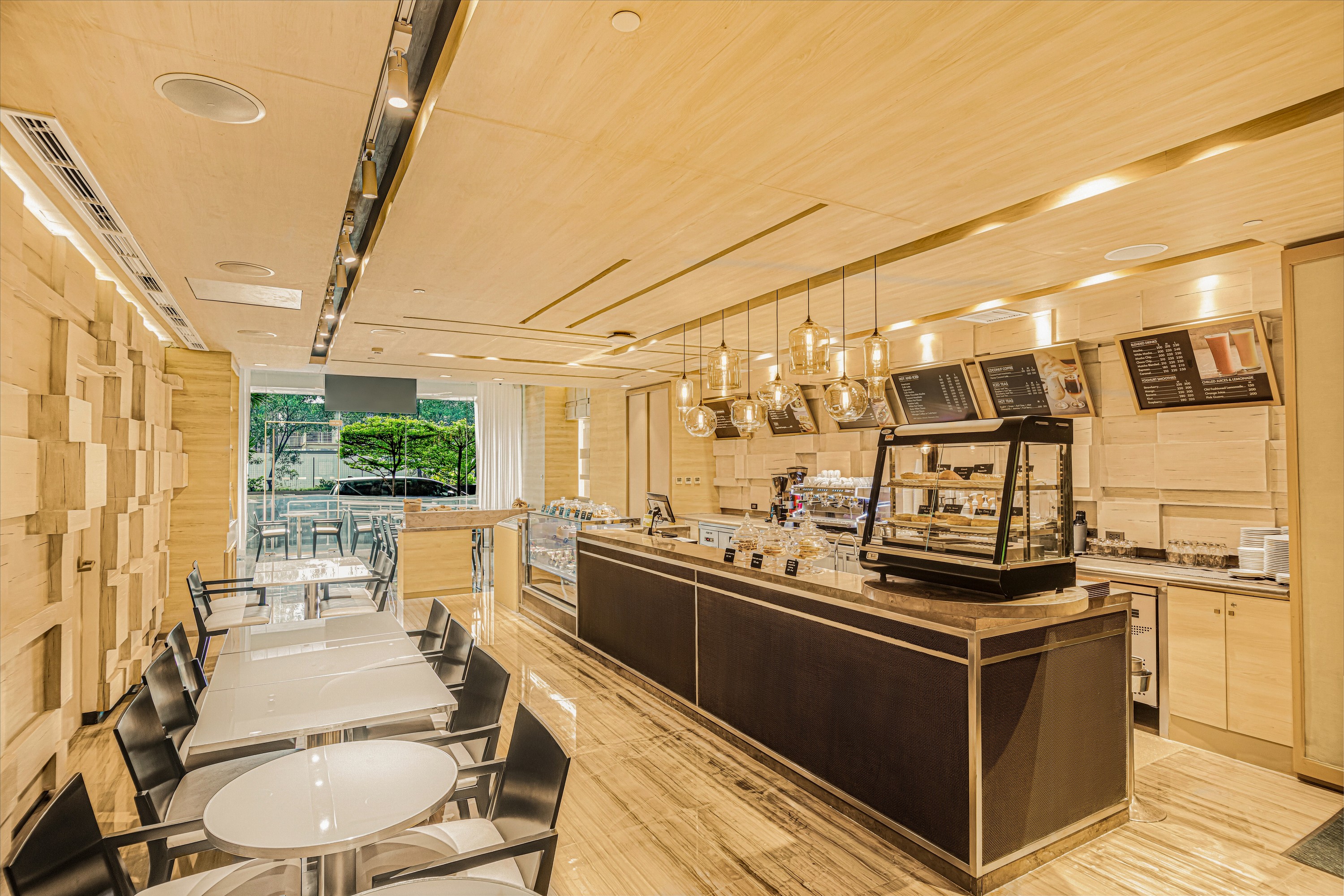 馬可波羅奧蒂加斯馬尼拉酒店的 Cafe Pronto 咖啡廳