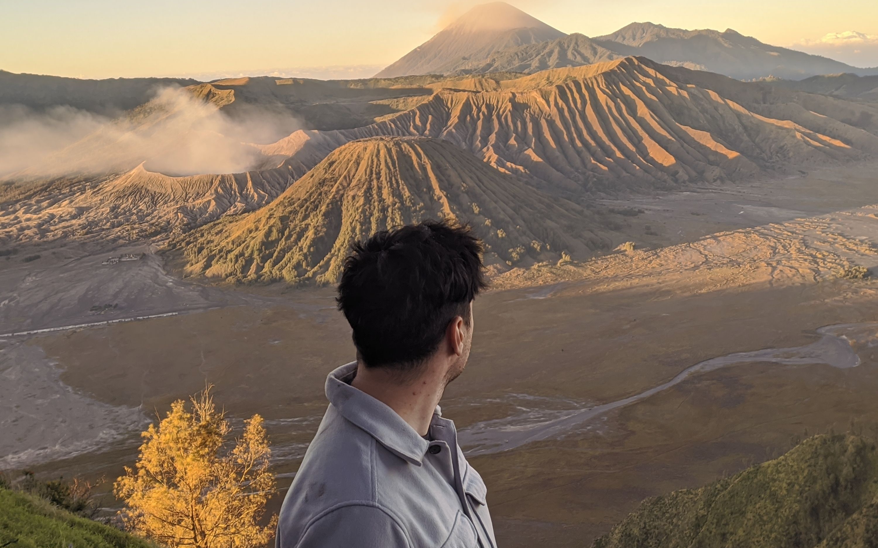 Mount Bromo Sunrise Private Tour with Photographer from Surabaya
