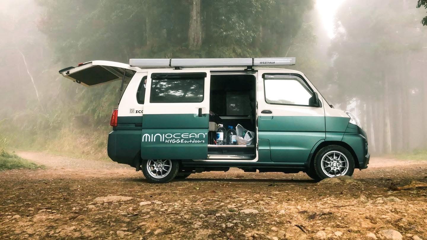 多美的顏色,在大自然也不失違和感! 試著融入大自然這塊畫布吧 多美的顏色,在大自然也不失違和感! 試著融入大自然這塊畫布吧