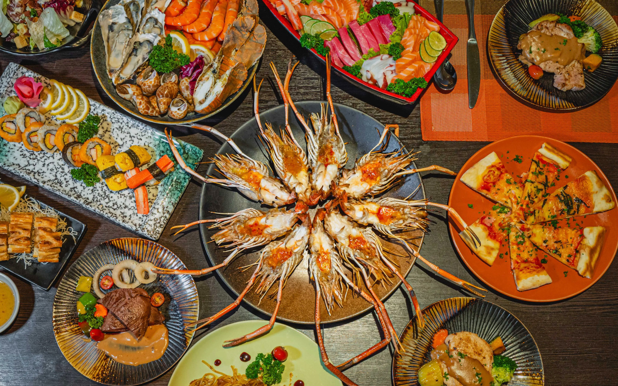 Buffet at One Ratchada, Avani Ratchada Bangkok Hotel