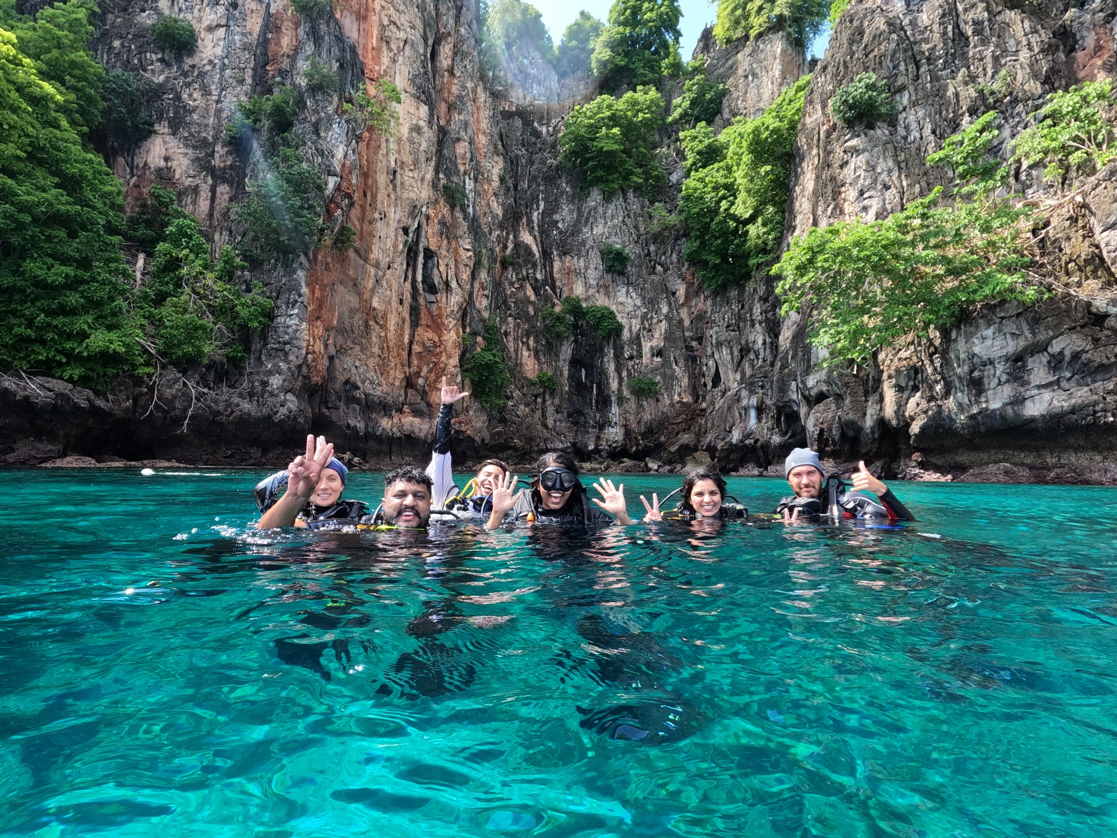 從皮皮島出發：持證潛水員趣味潛水（2次潛水）