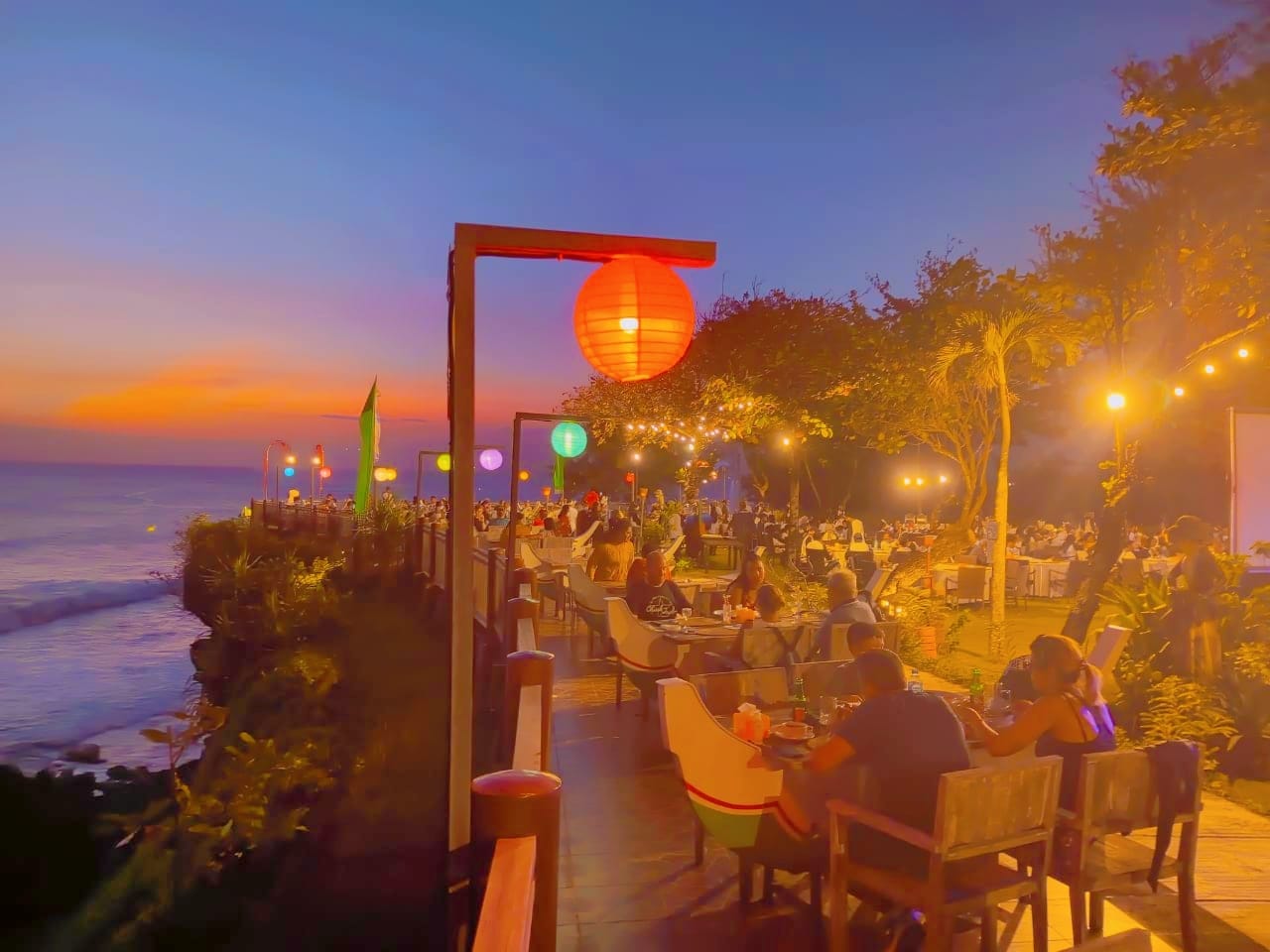 De Jukung Resto And Bar Dining Experience at Tanah Lot Bali