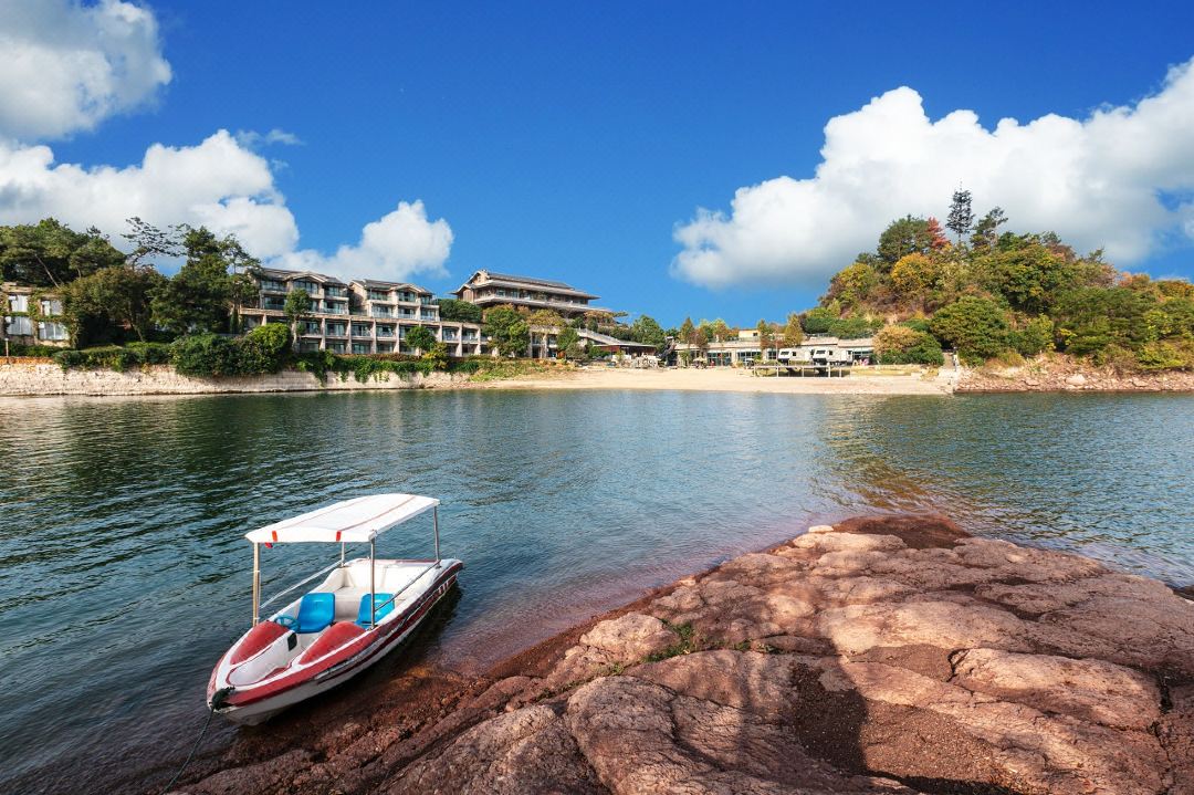 千島湖溫馨島蝶來湖景度假酒店住宿套餐