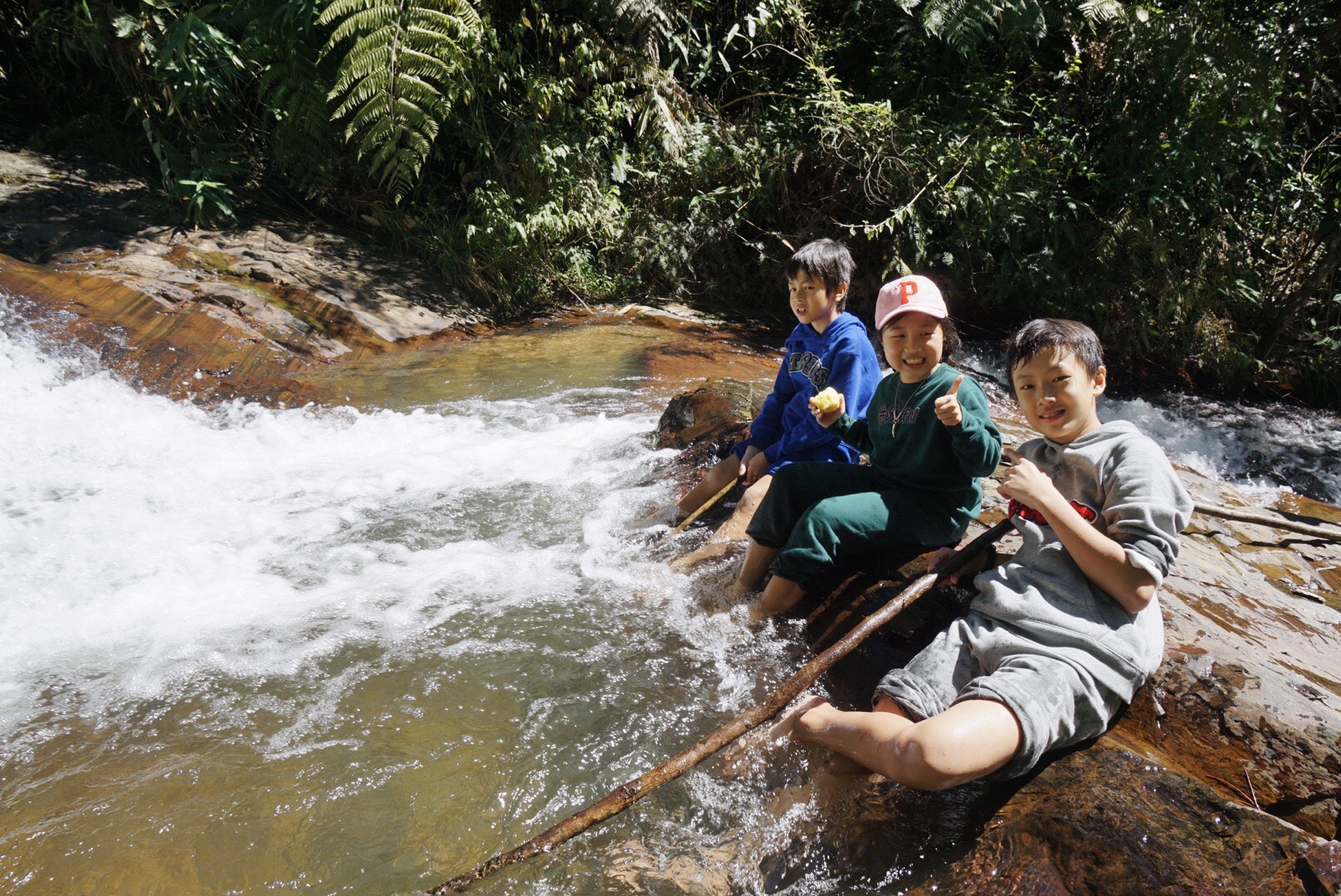 Trekking Tour to Hidden Waterfall & Sturgeon Farm