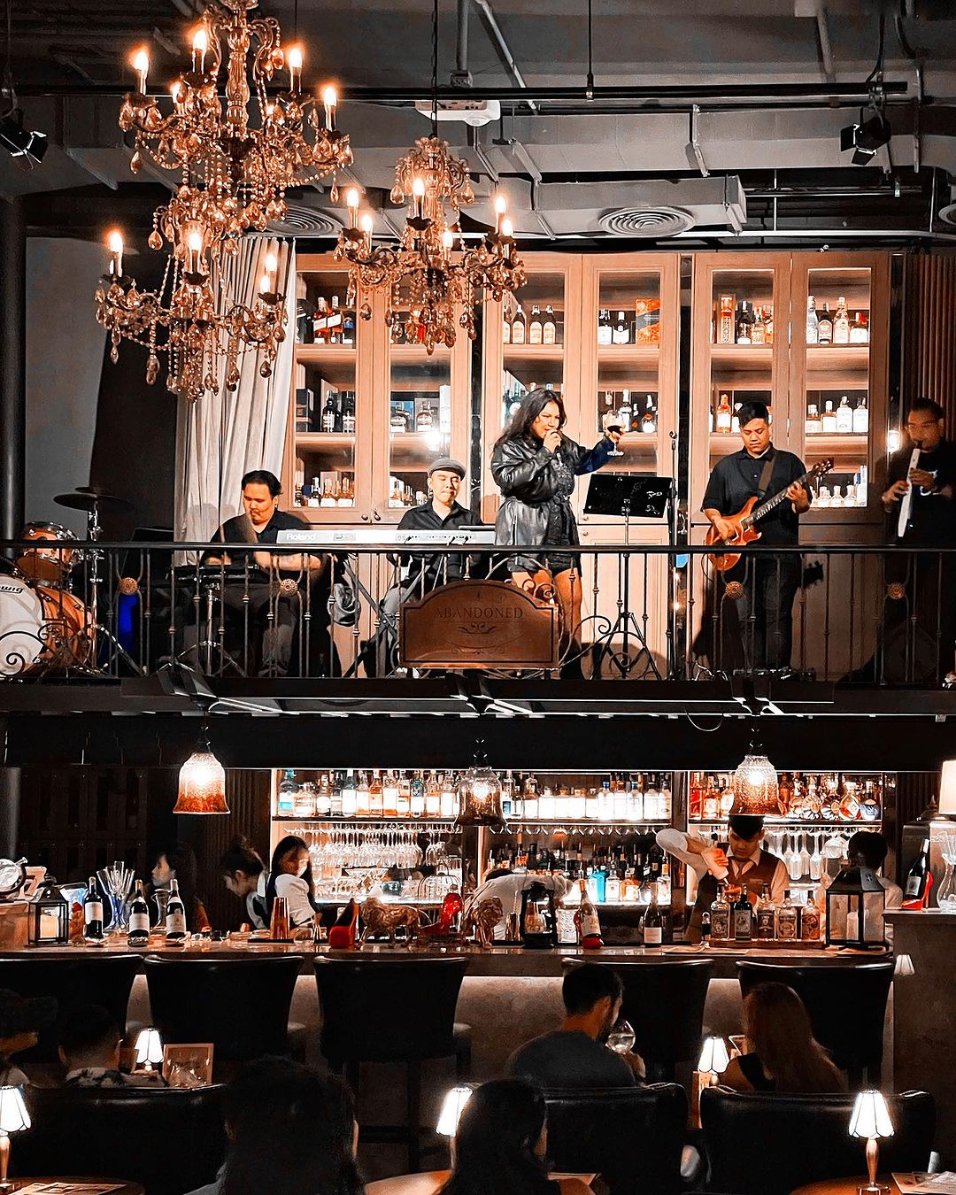 曼谷“Abandoned Mansion”餐廳體驗（雞尾酒 & 雪茄 & 現場爵士樂）