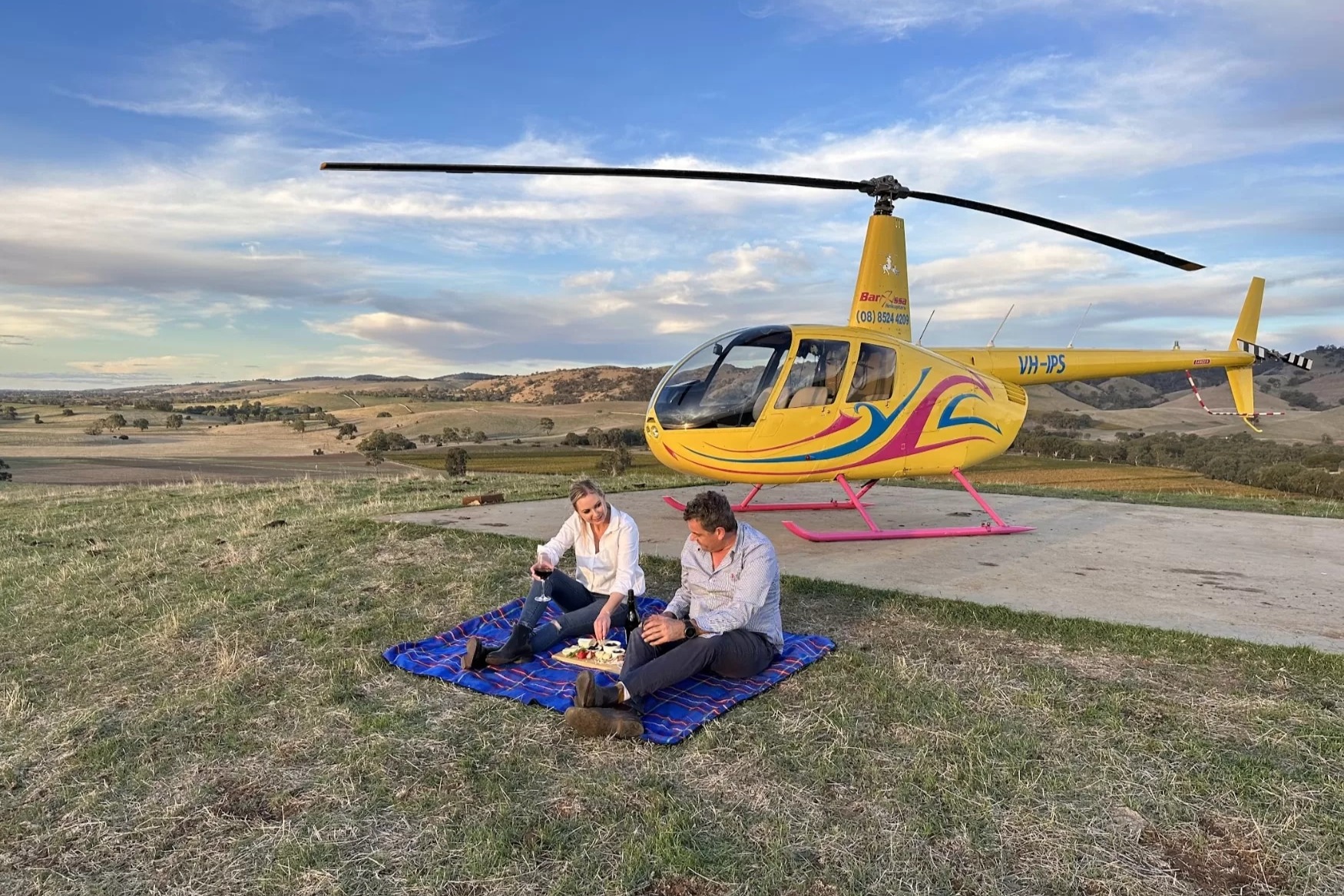 Private Southern Barossa Scenic Flight and Romantic Picnic