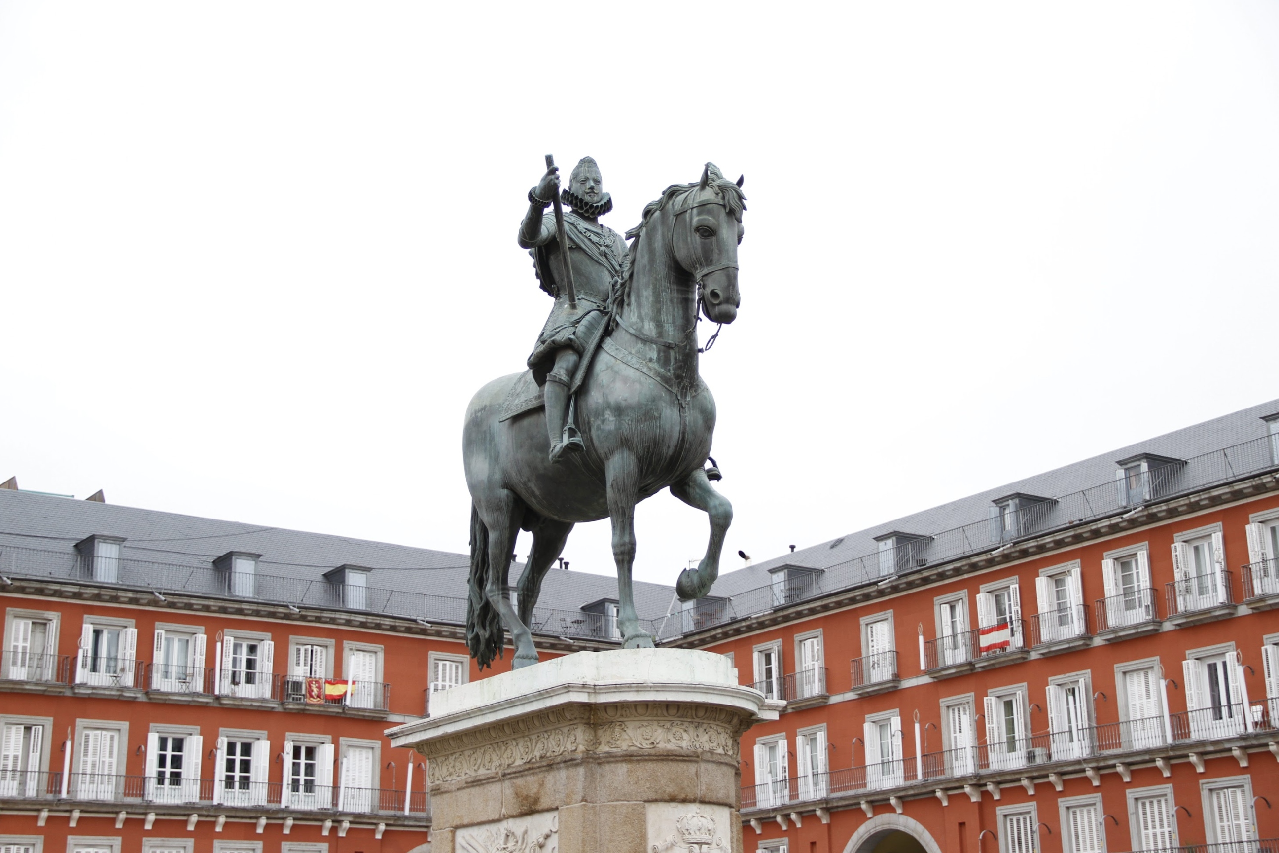 Madrid Walking Tour with the Royal Palace Skip the Line Ticket