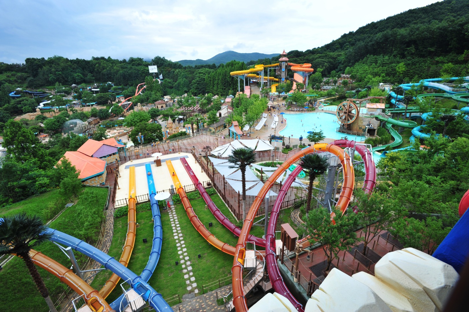 Caribbean Bay Water Park in Yongin