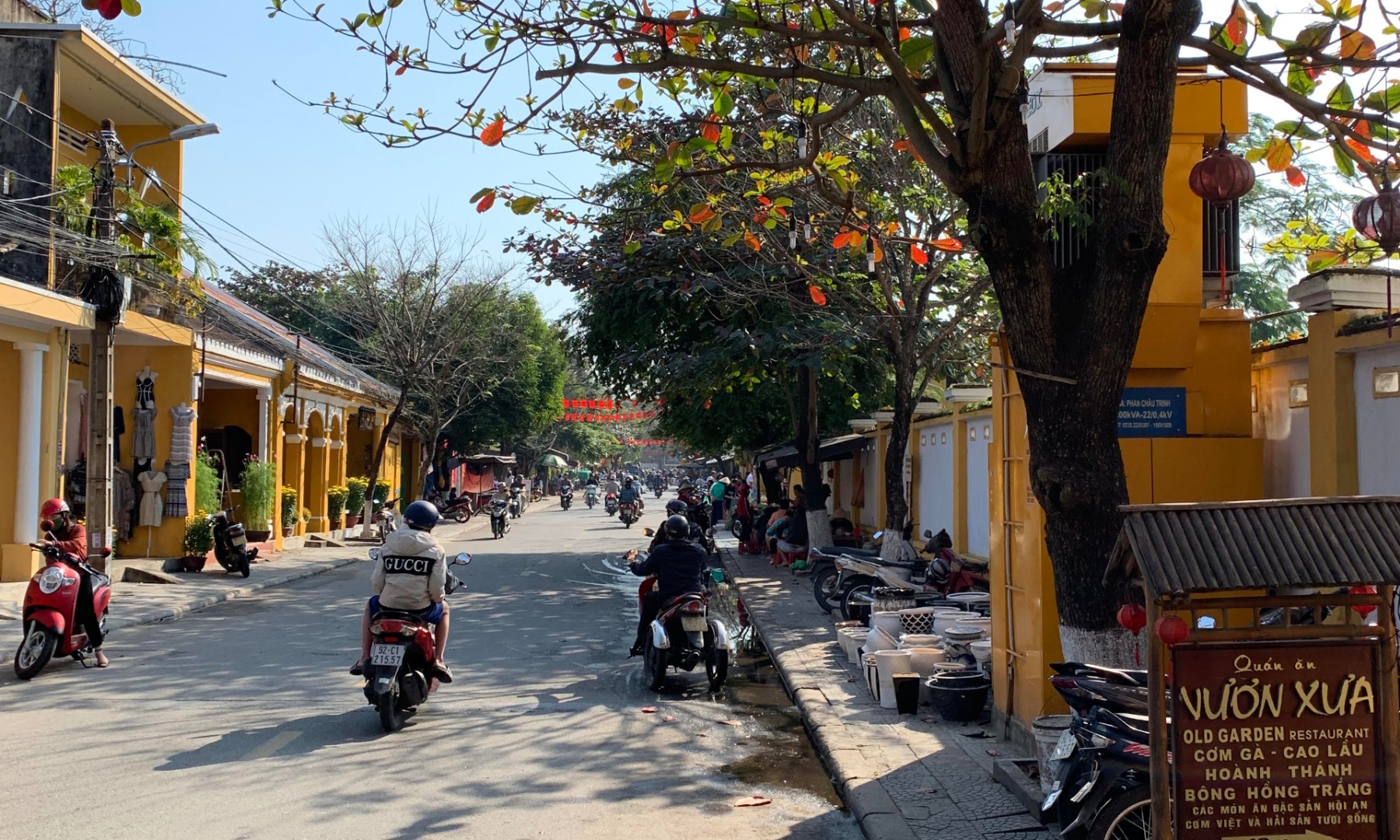 Walking Tour and Cooking Class in Hoi An