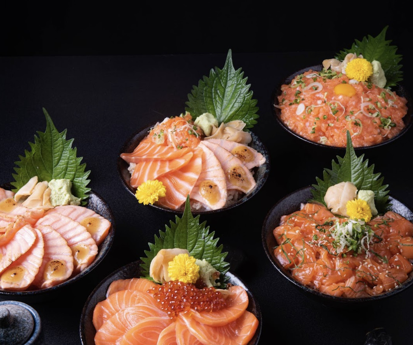Yurijin Izakaya & Japanese Dining Ekkamai (BTS Ekkamai)