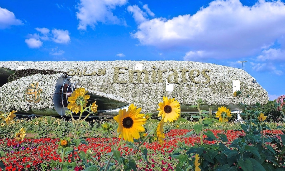 World’s largest natural flower garden