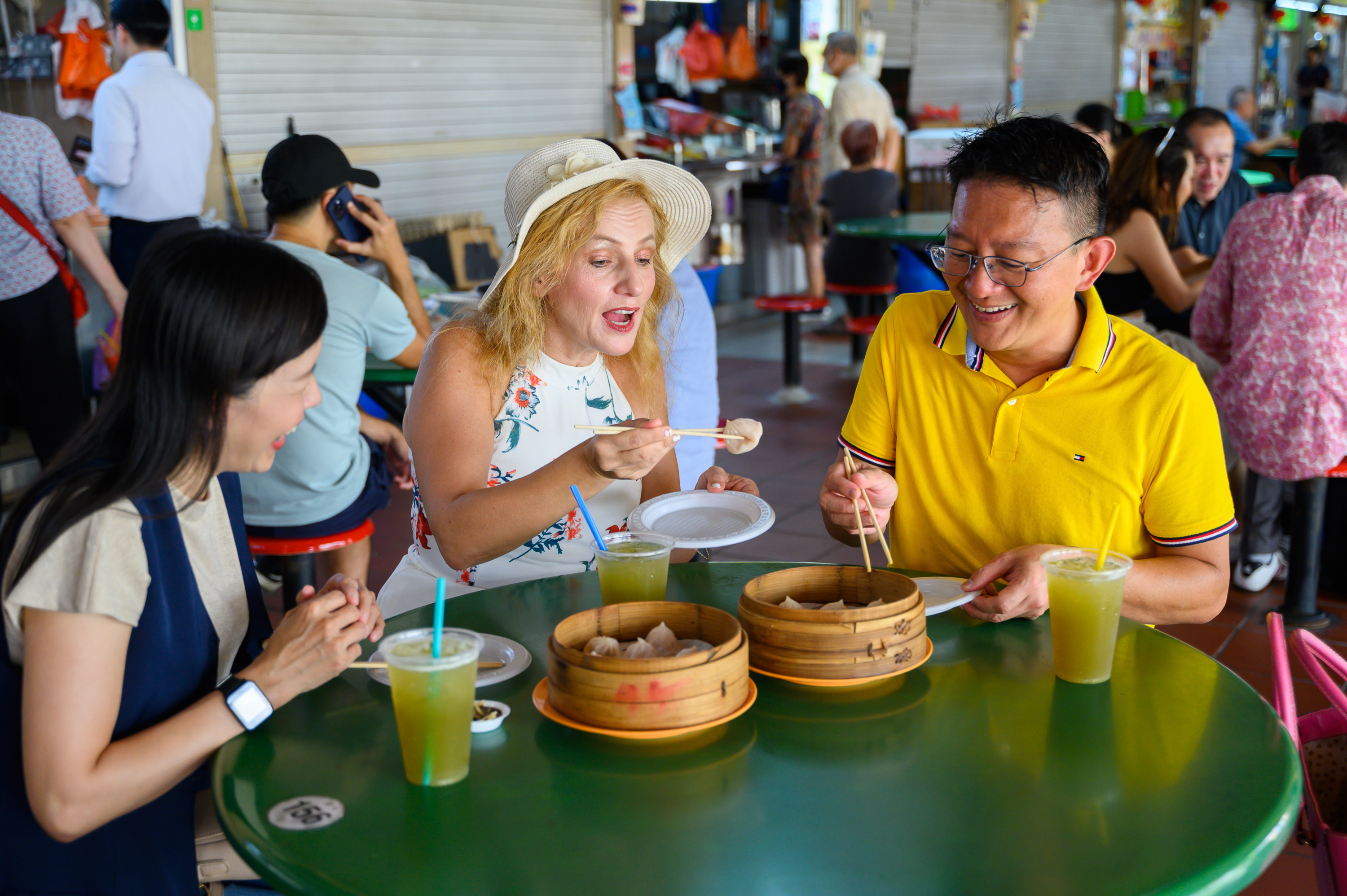 The Ultimate Singaporean Food Experience: Try Flavors of Chinatown