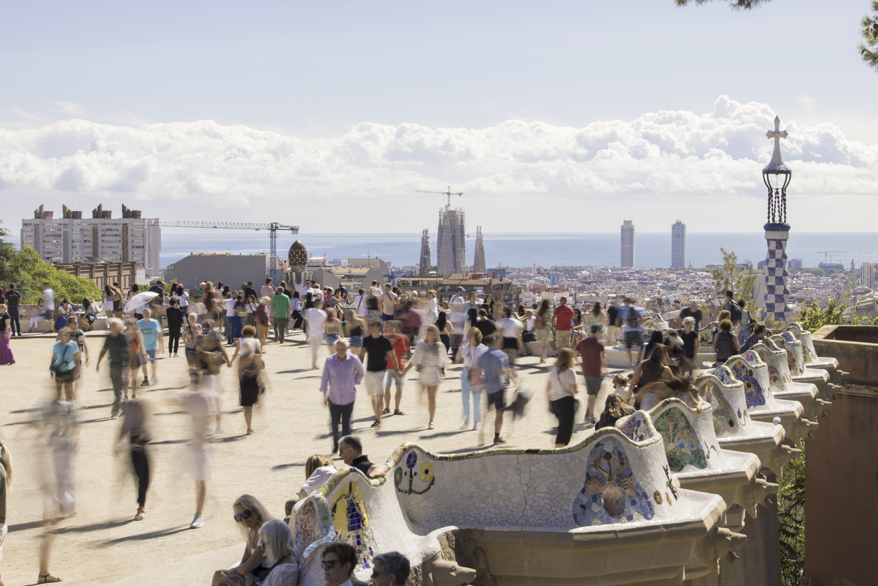 Uncover the Magic of Park Güell: A Gaudí Masterpiece(No ticket)