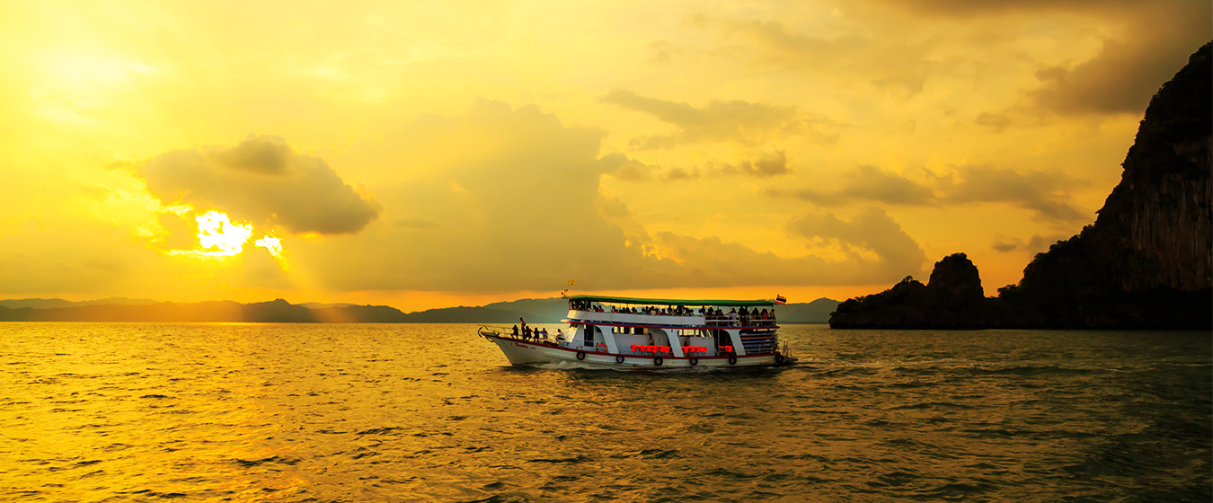 Pha Nga Bay Sunset Dinner & Canoeing