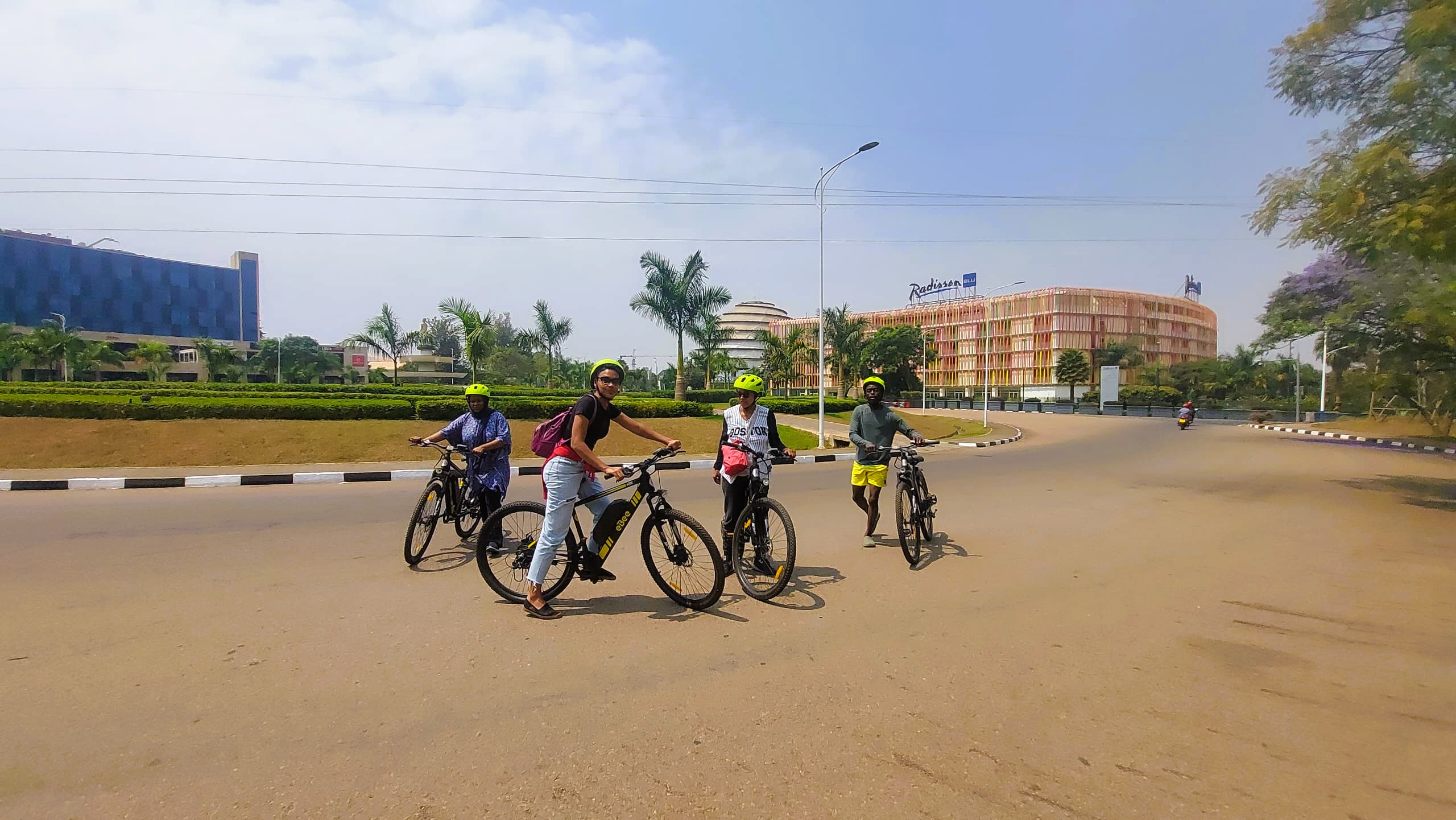 基加利電動自行車城市之旅 (Kigali E-Bike City Tour)