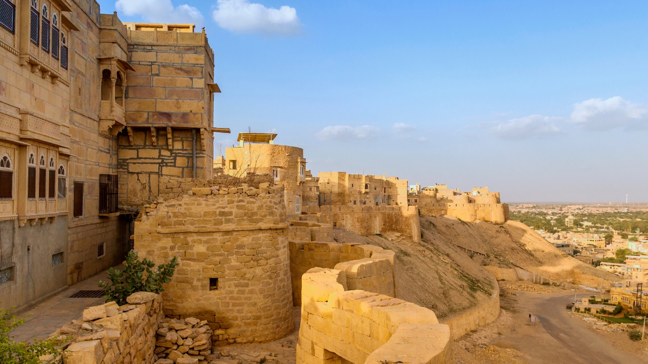 From Jaisalmer: 2 Days Jaisalmer Tour With Thar Desert Experiences