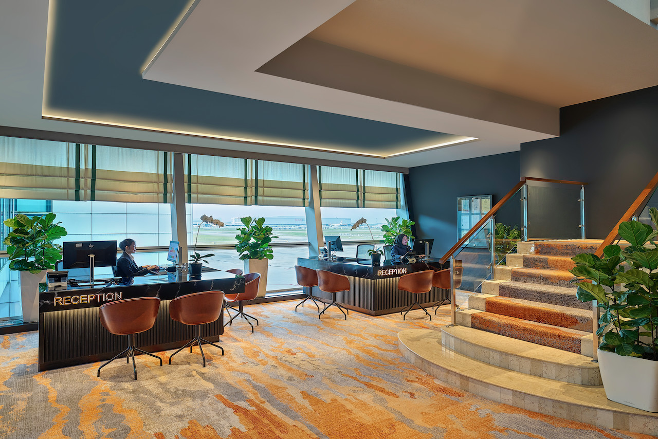 Kuala Lumpur International Airport Lounge Service by Sky Suite Airport Lounge KLIA T1