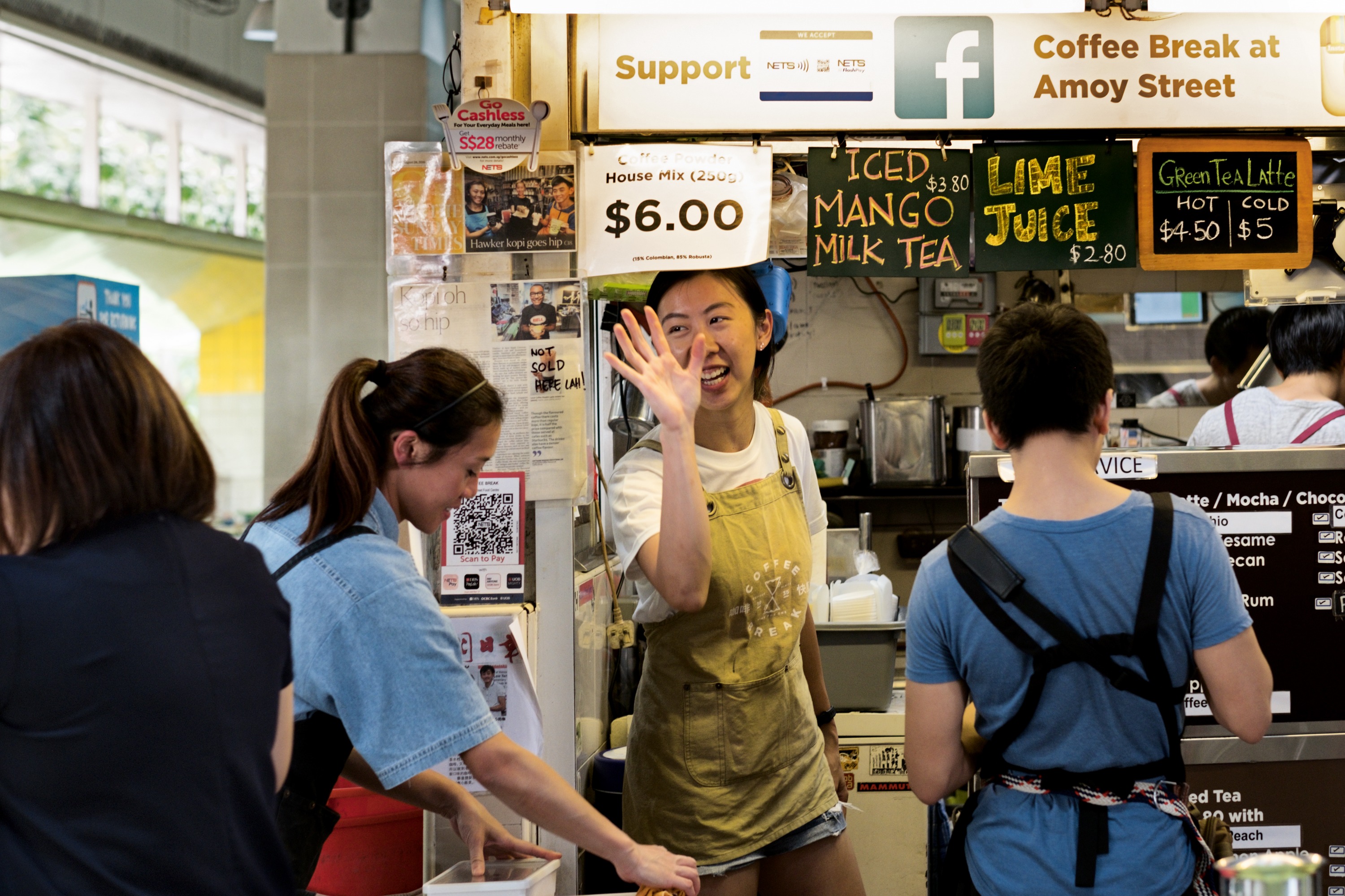 Lau Pa Sat Night Street Food Tour Singapore & Marina Bay Night Walk