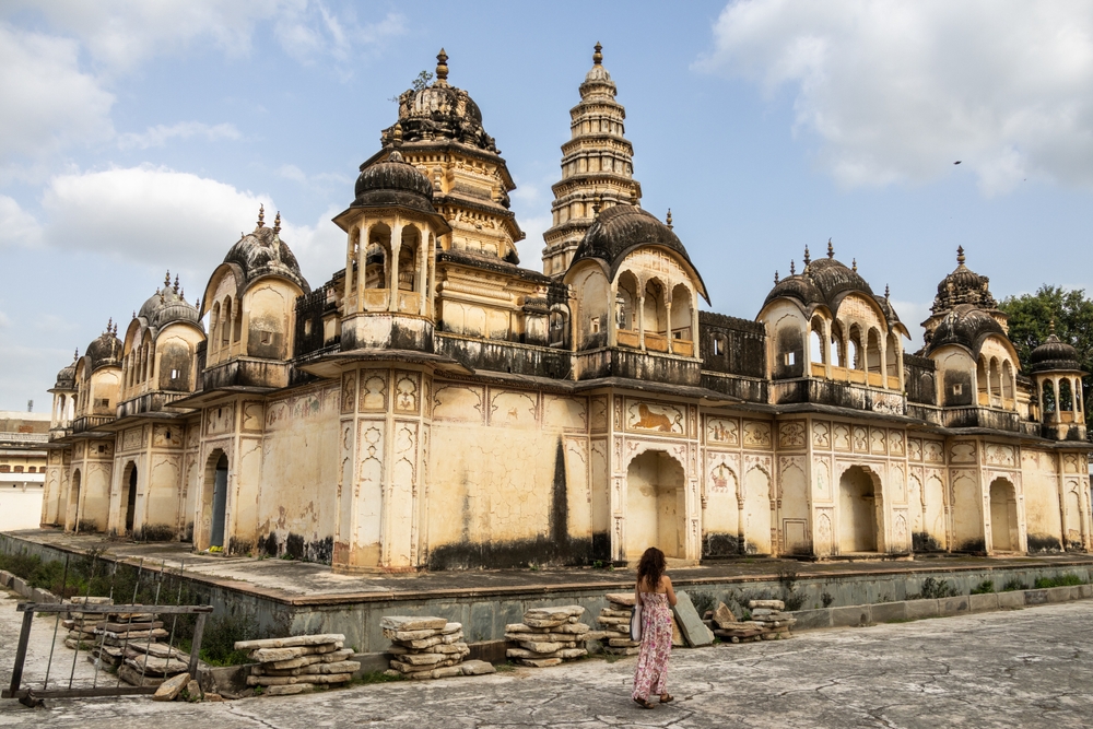 Exploring Holy Pushkar: Spiritual Walk with a Local Guide