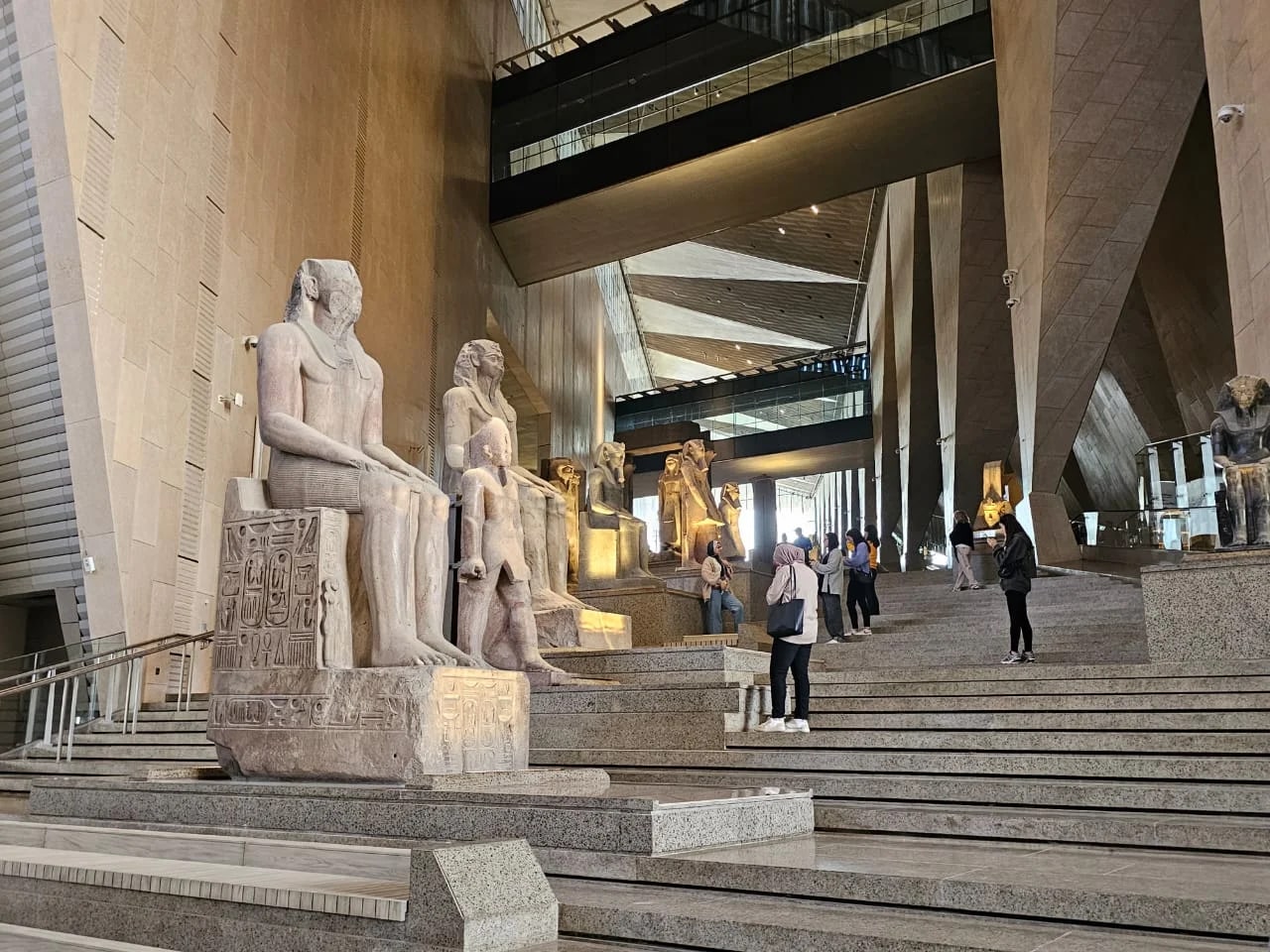 開羅：吉薩金字塔 & 埃及大博物館