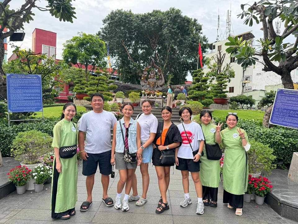 胡志明市摩托車市區觀光半日遊