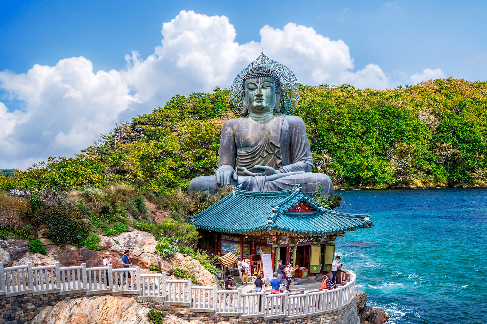 Seoraksan National Park & Naksansa Temple Full-Day Tour