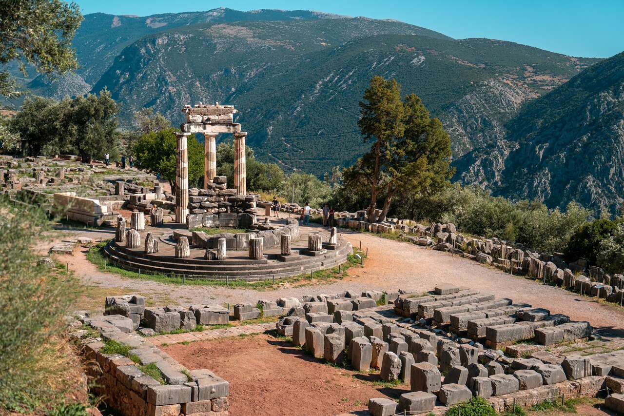 Delphi Day Trip from Athens: Explore the Oracle of Ancient Greece