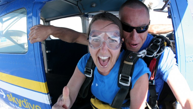 亞拉河谷高空跳傘體驗