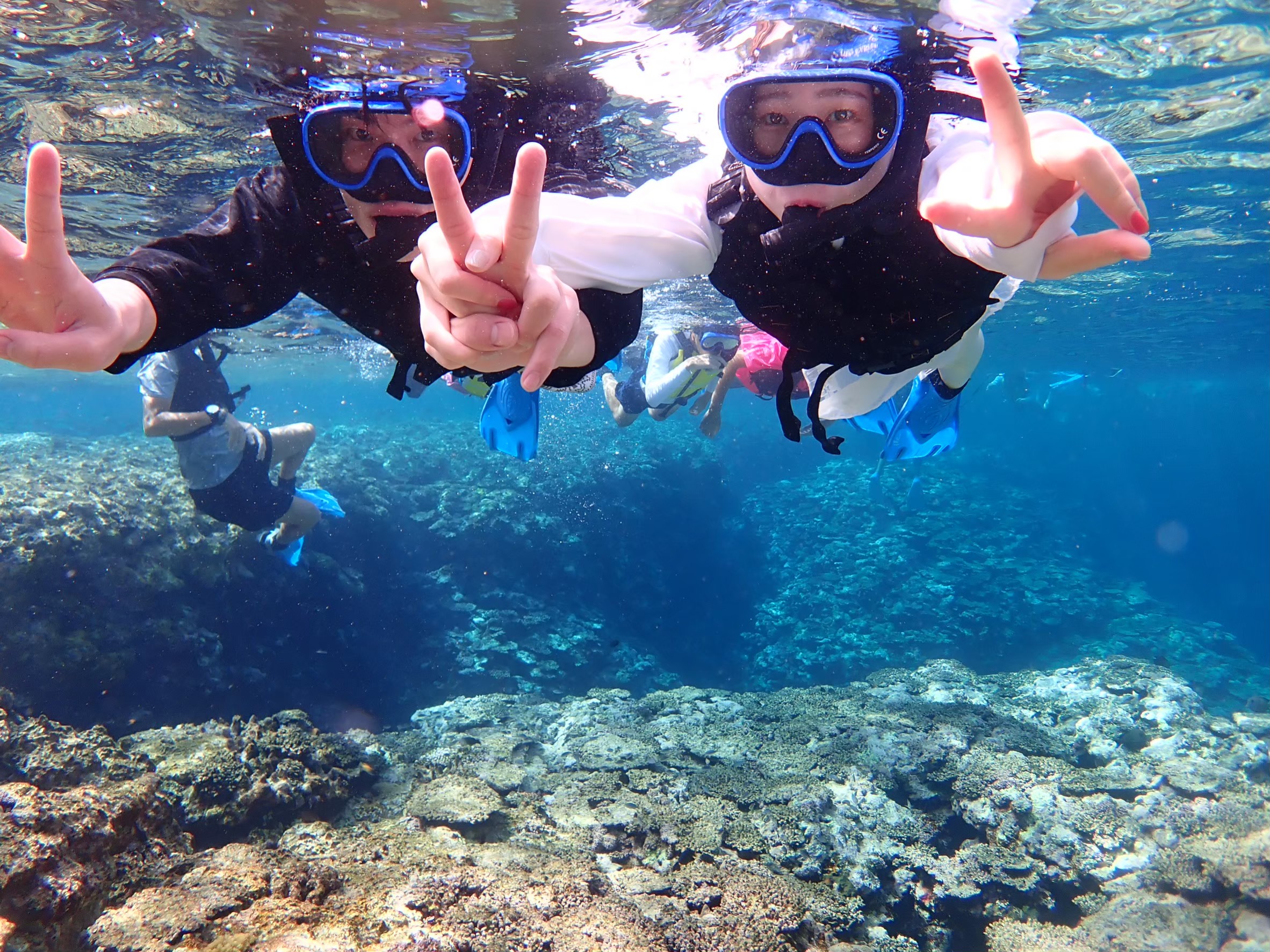 Ishigaki Island/1 day Kabira Bay SUP/Canoe & Blue Cave Snorkeling Experience (Okinawa)