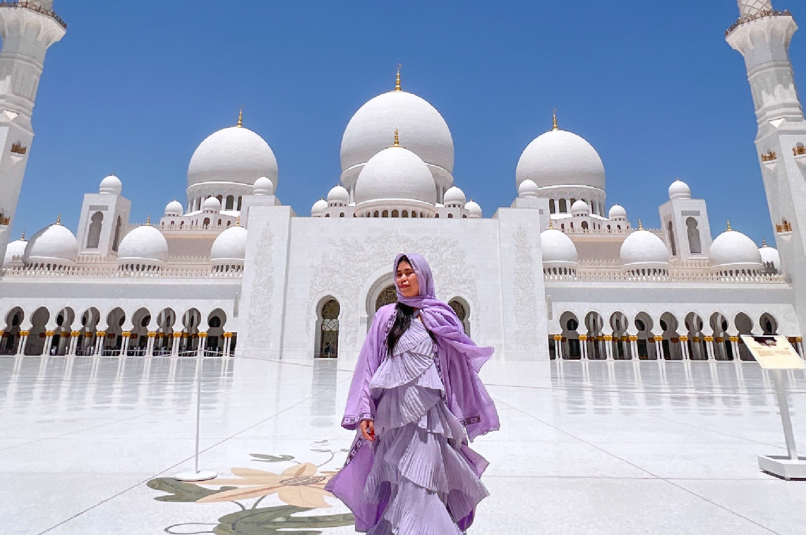 Majestic elegance of the Sheikh Zayed Grand Mosque