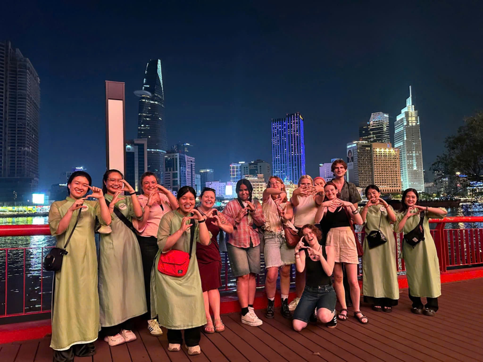 Ho Chi Minh City: Street Food Tour with 12 Tastings