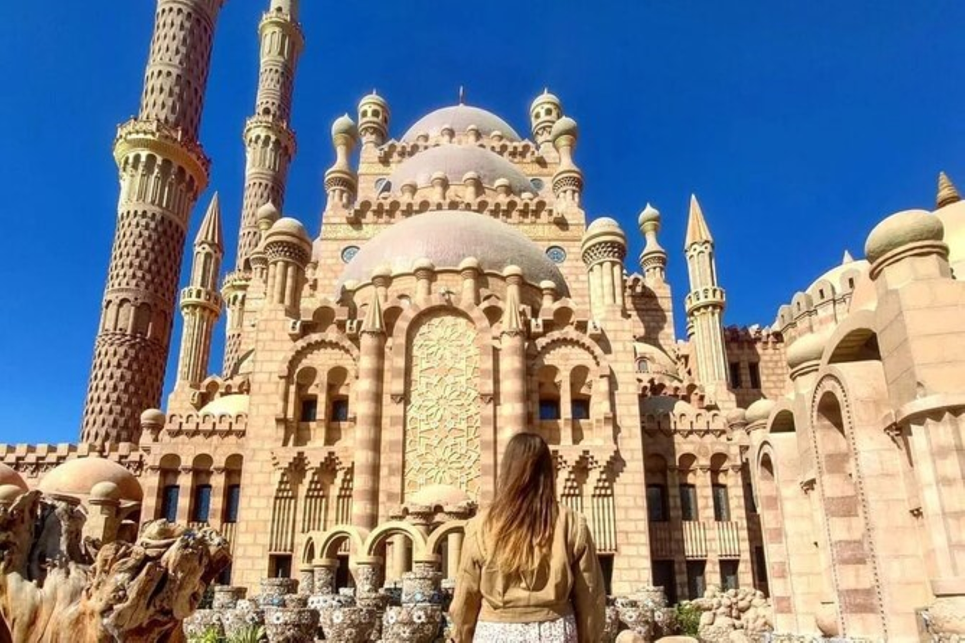 沙姆沙伊赫清真寺、Soho廣場和溜冰場私人城市之旅