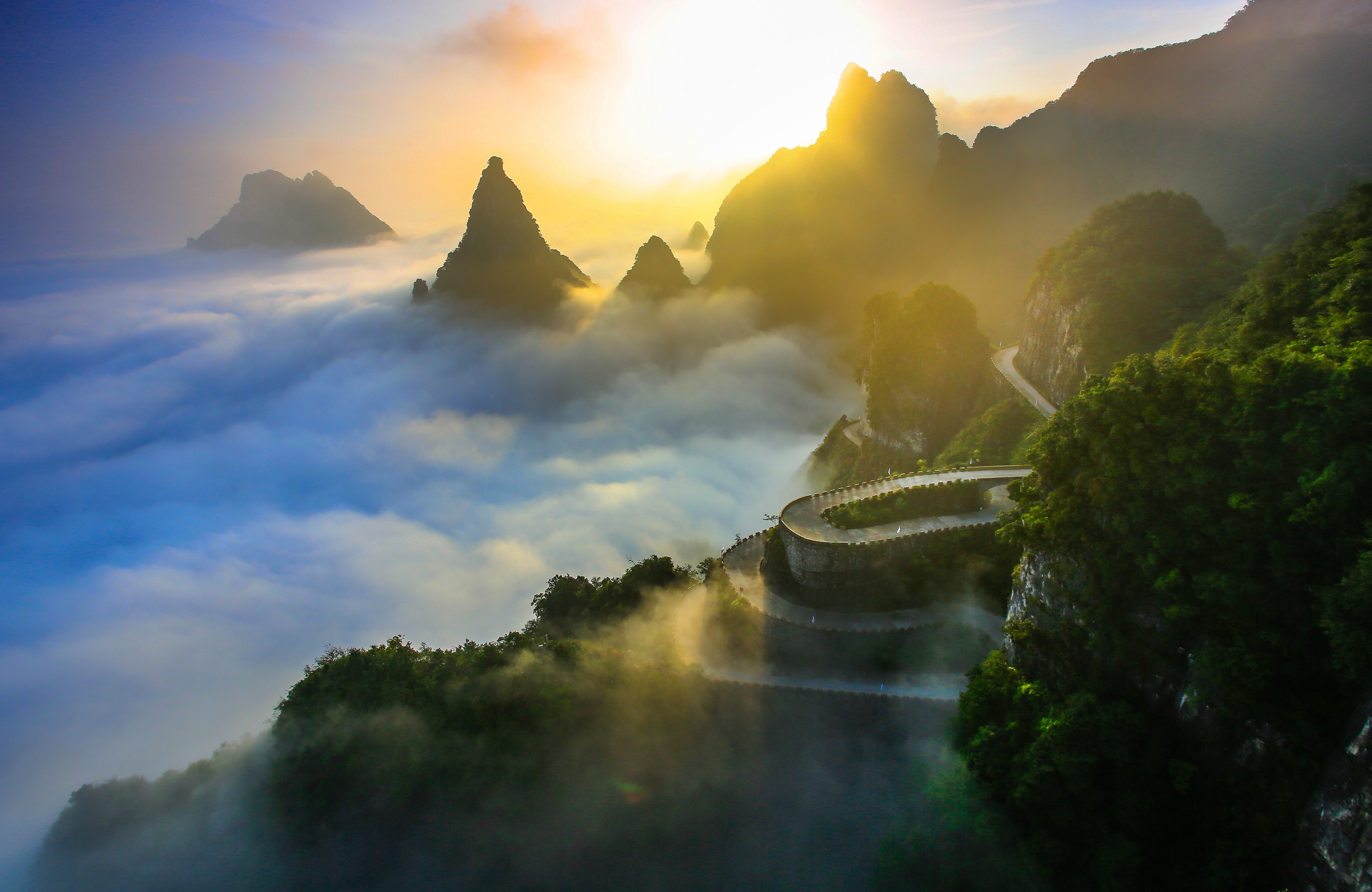 景點接送 武陵源區與大峽谷玻璃橋