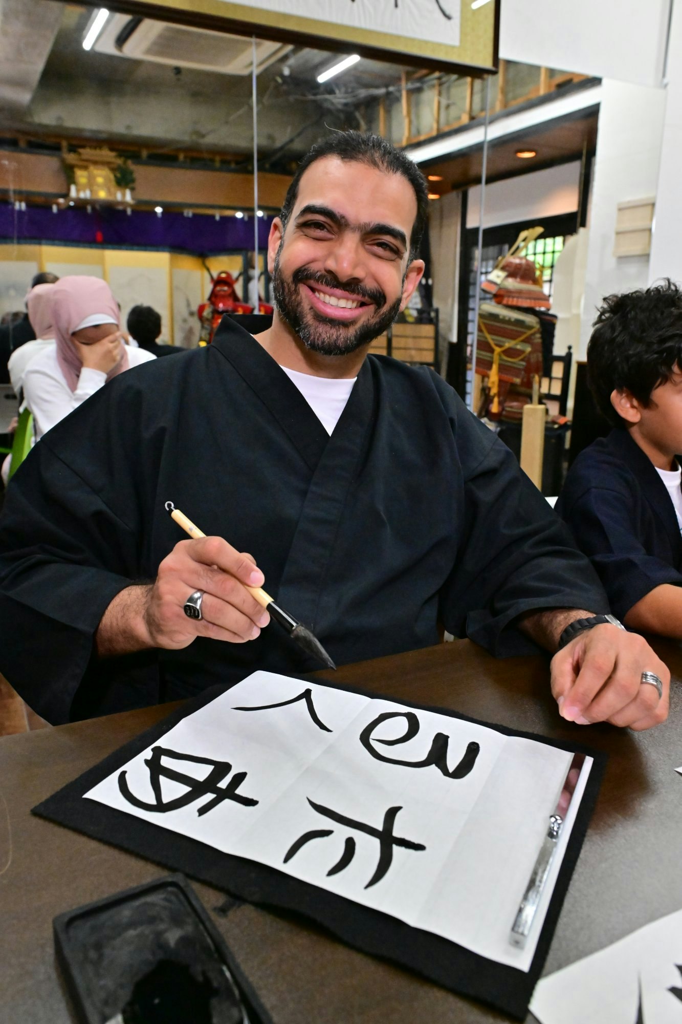 在大阪學習武士道和禪宗的武士書法