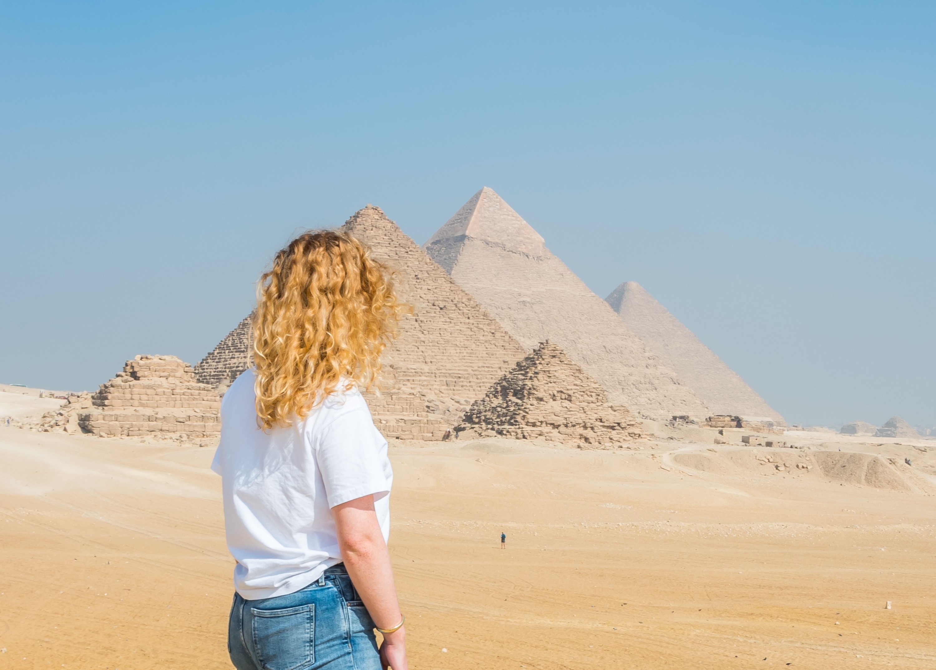 From Cairo: Giza Pyramids, Sphinx, Saqqara & Memphis Day Tour