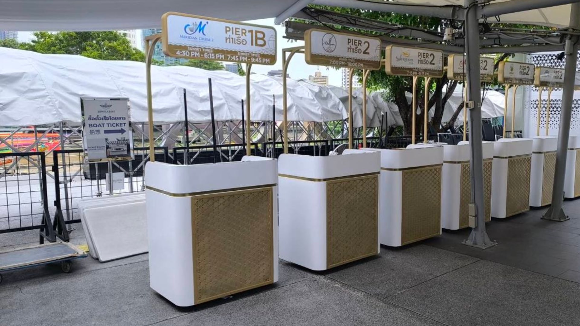 Registration Counter