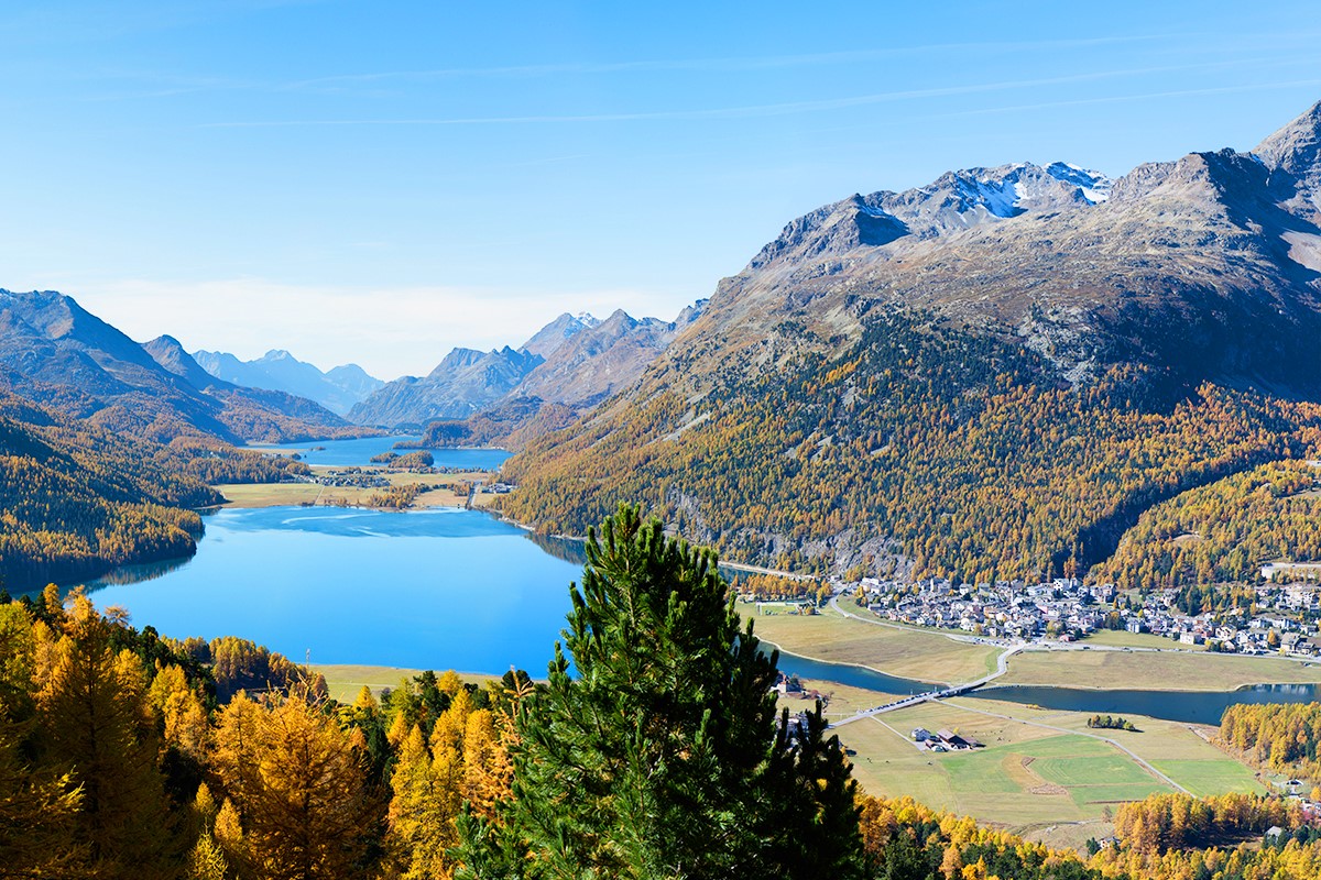 St. Moritz and Swiss Alps with Bernina Red Train from Milan