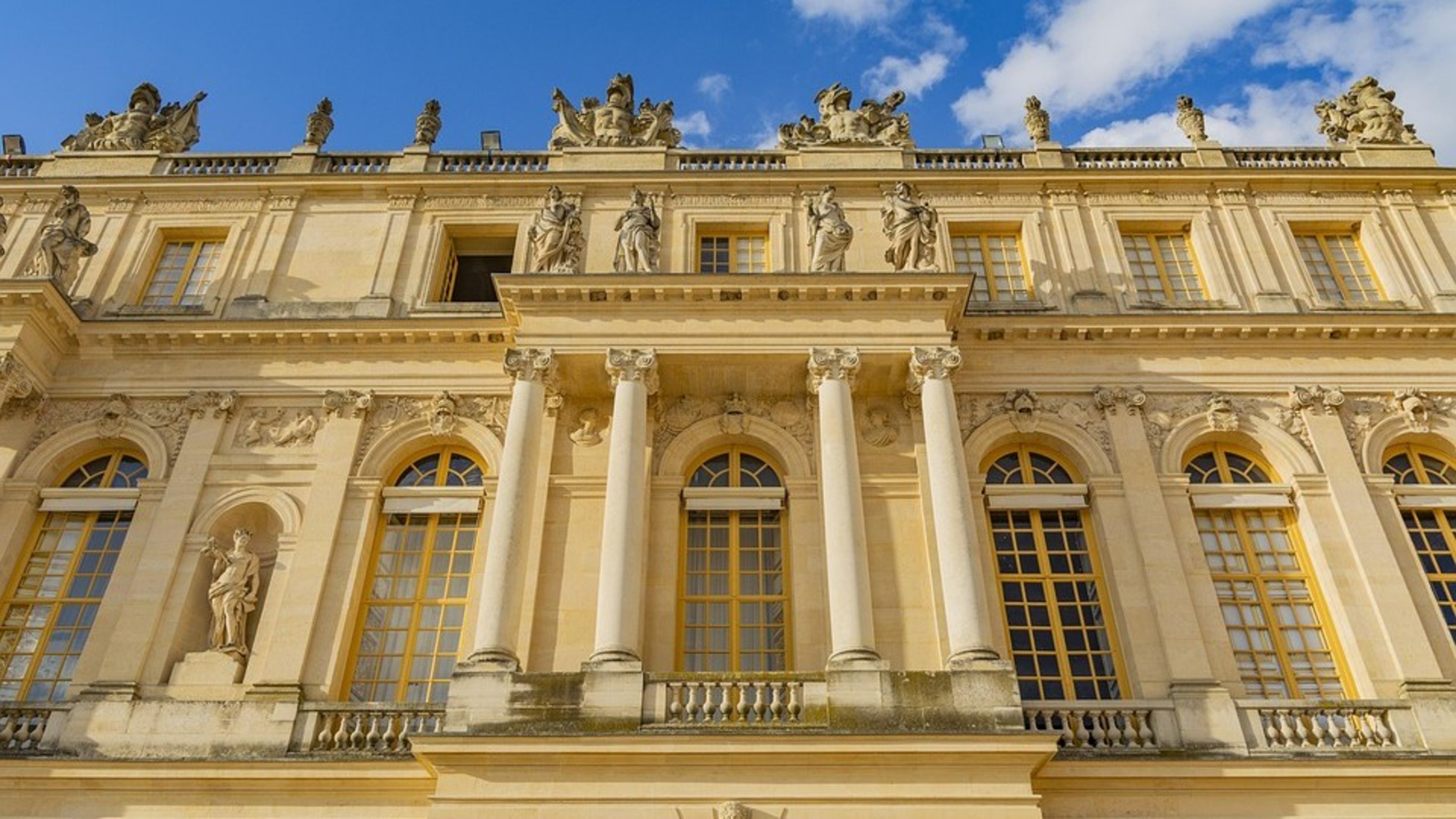 Versailles Tour from Paris