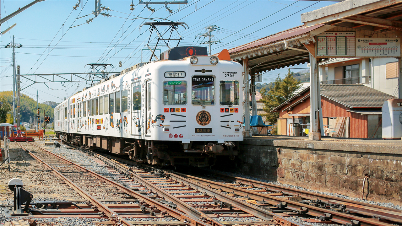 和歌山·白濱｜貓站長貴志站電車體驗·白濱千畳敷·三段壁一日遊｜大阪出發