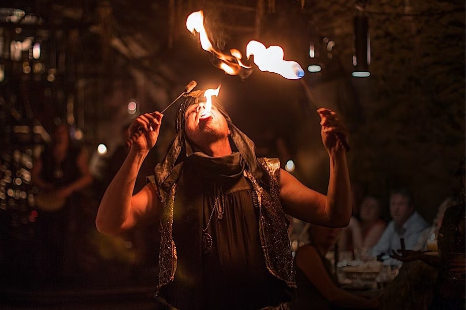 Medieval Dinner with Unlimited Drinks in Prague