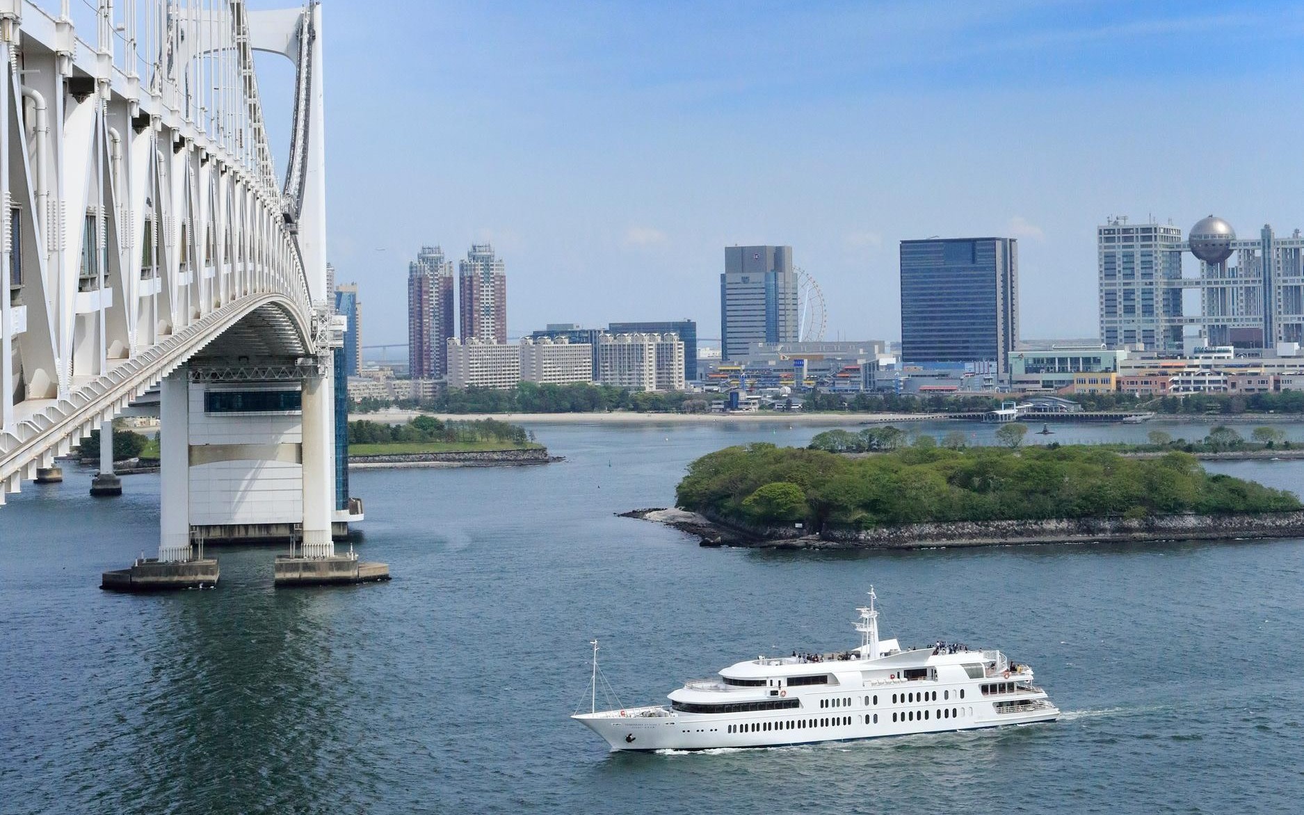 Tokyo Bay Afternoon Cruise with Tea Time (the Symphony)