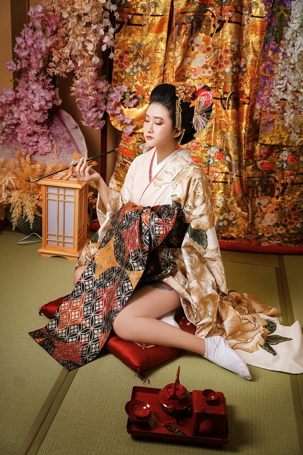 變身成華麗的花魁,在專用攝影棚裡拍照留念吧 變身成華麗的花魁,在專用攝影棚裡拍照留念吧