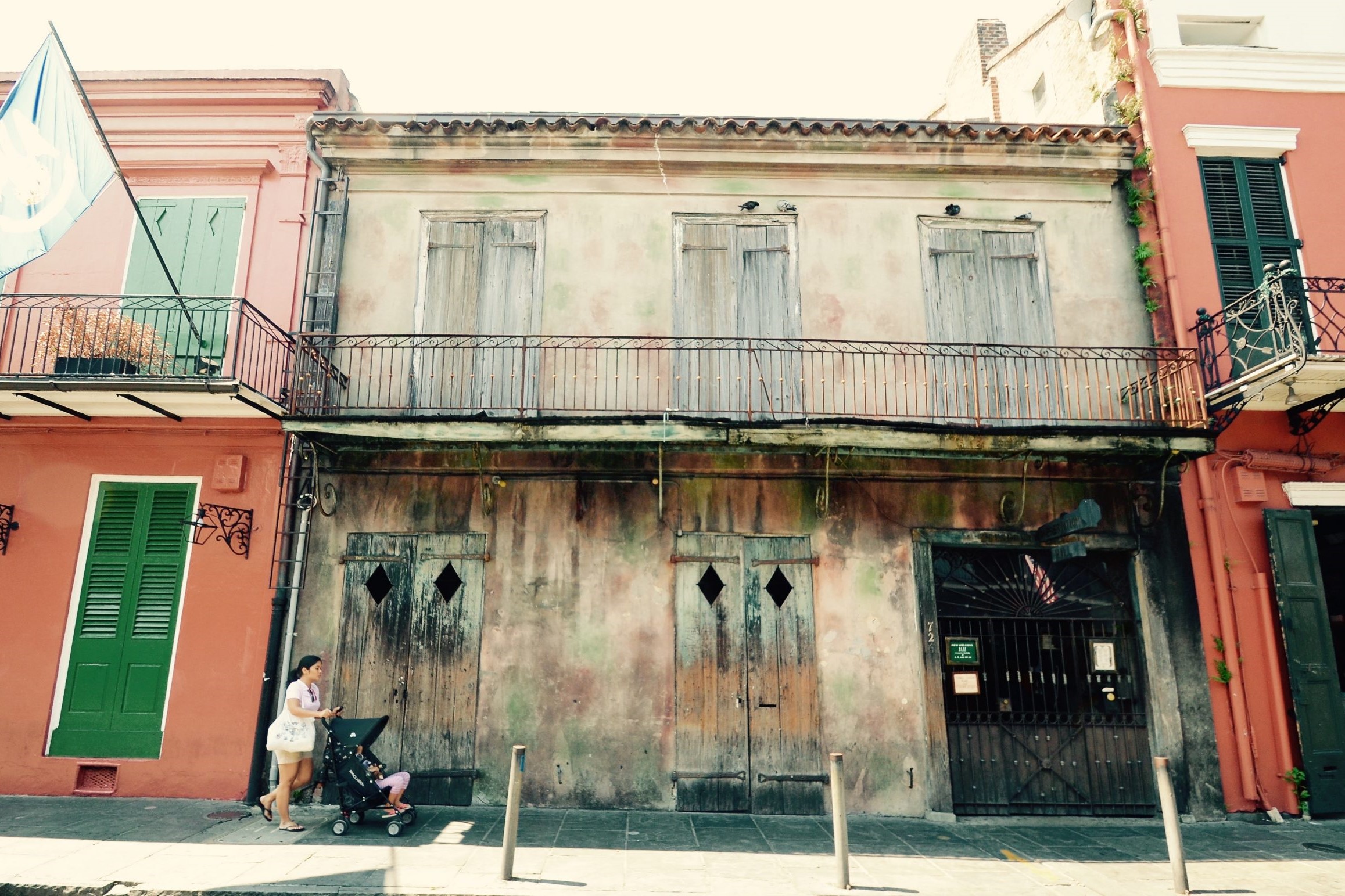 Experience timeless jazz performances at Preservation Hall, a historic New Orleans treasure